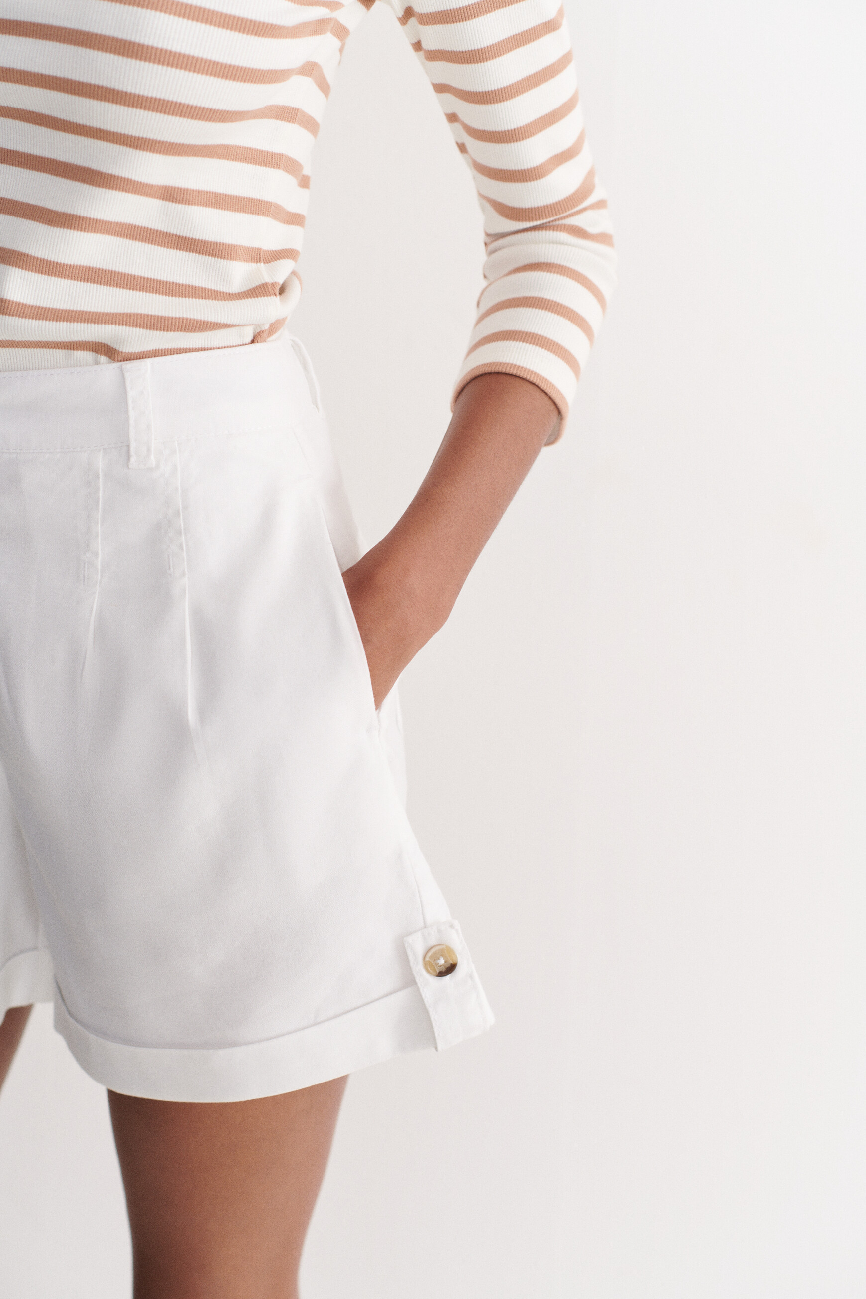 Pantalon blanco corto mujer deals