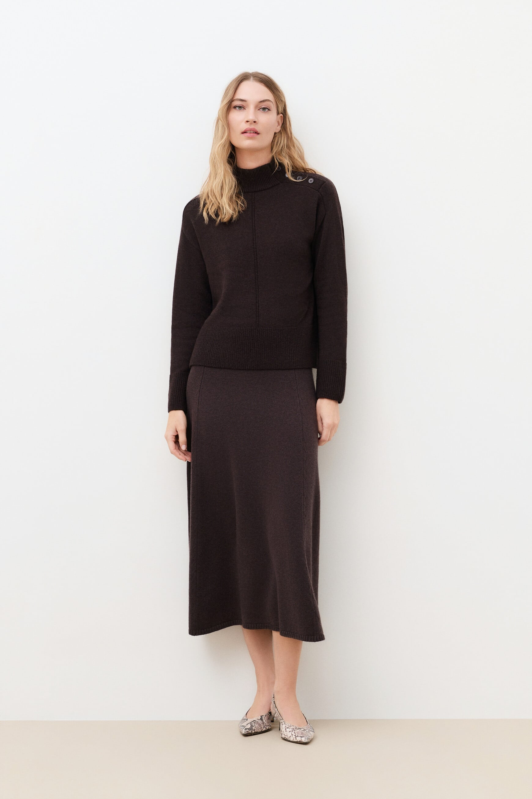 Mwalter sweater dark brown woman