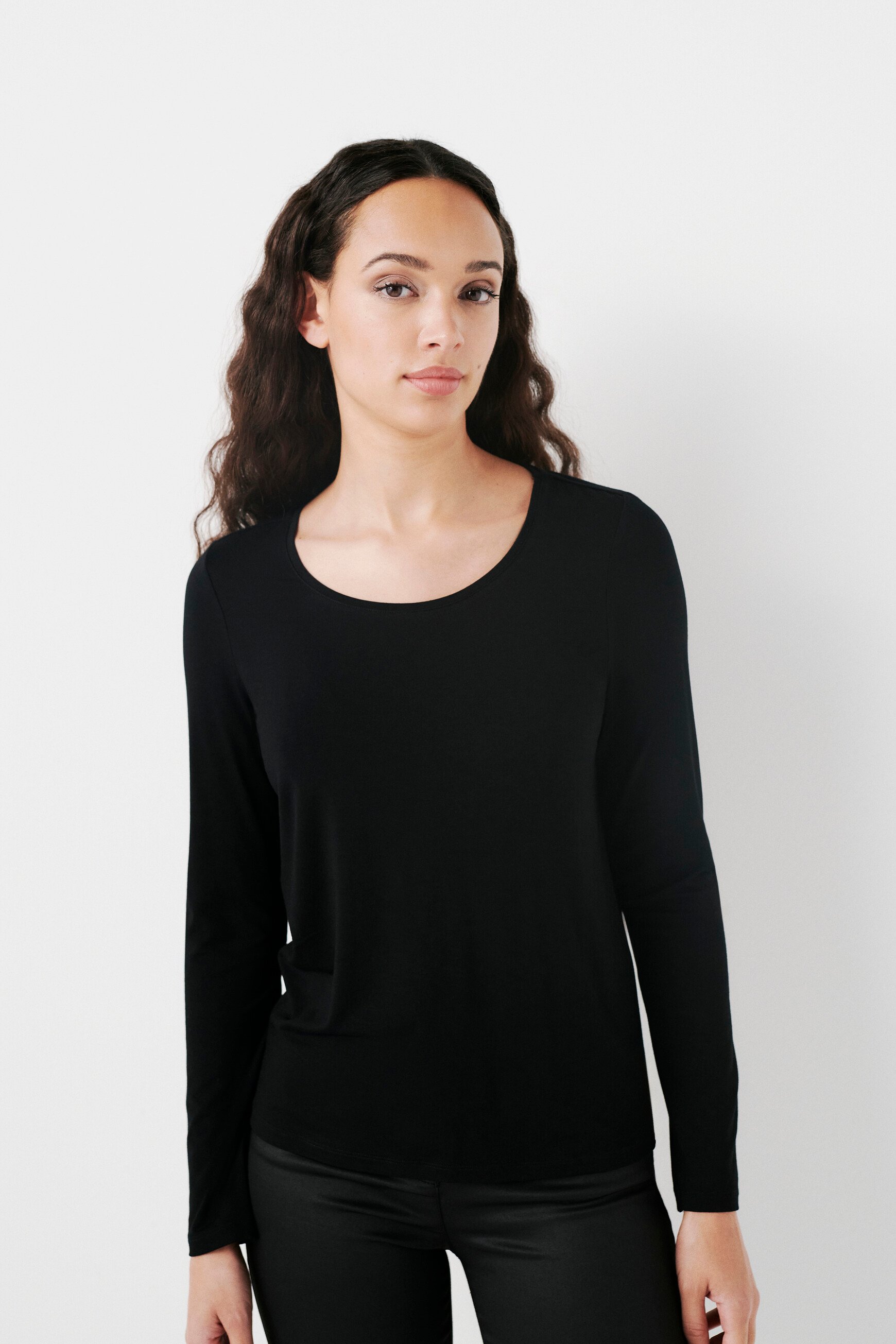 T-shirt tbasico noir femme