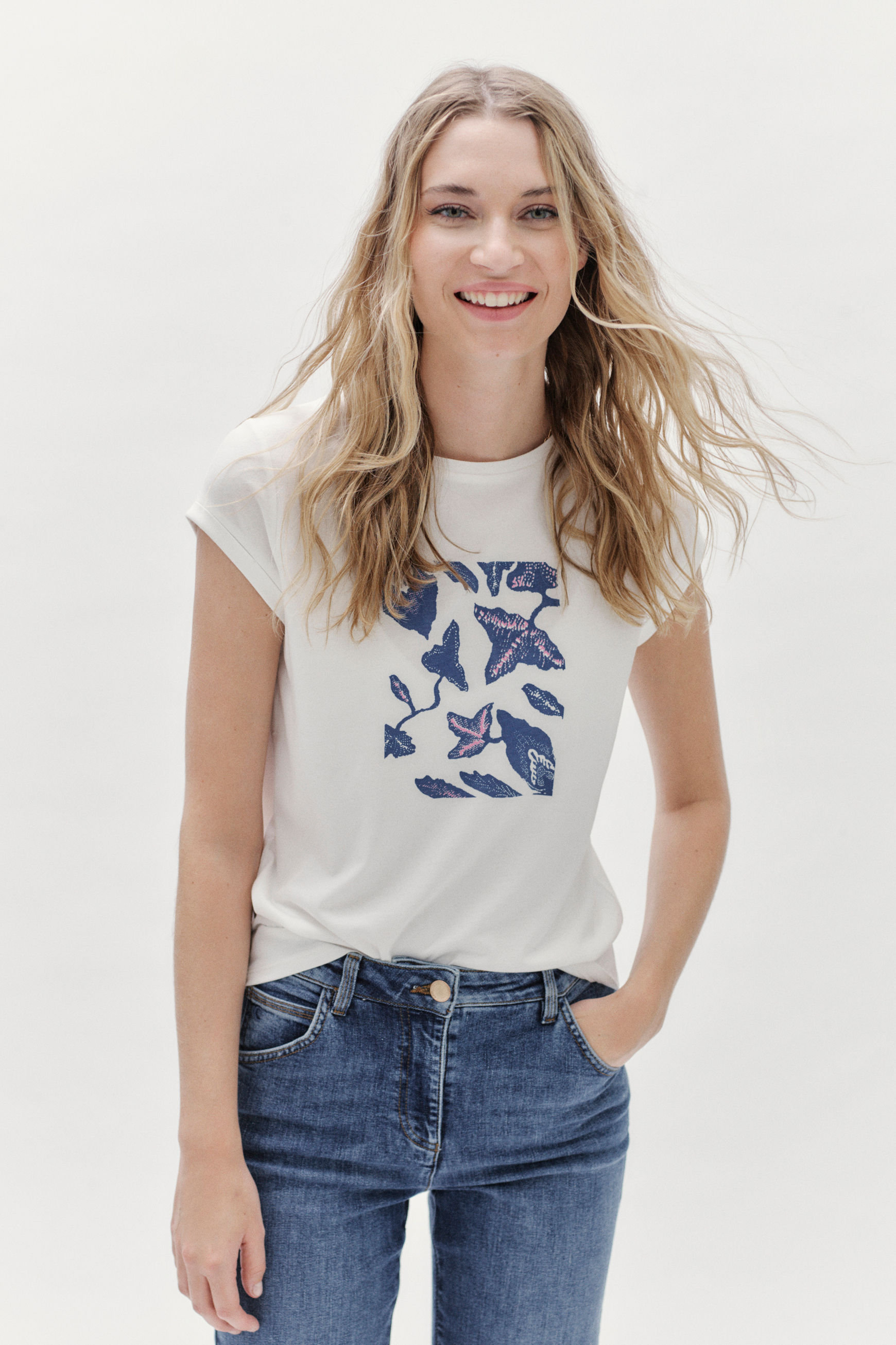 t shirt trisha avorio donna T-shirt Trisha avorio donna