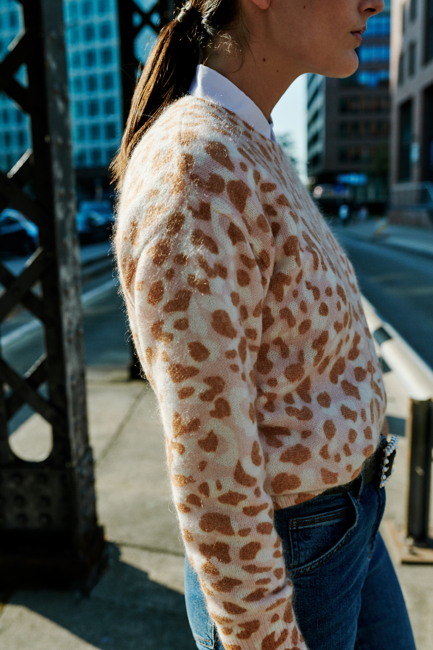 pull léopard rose, image size:1740x2610