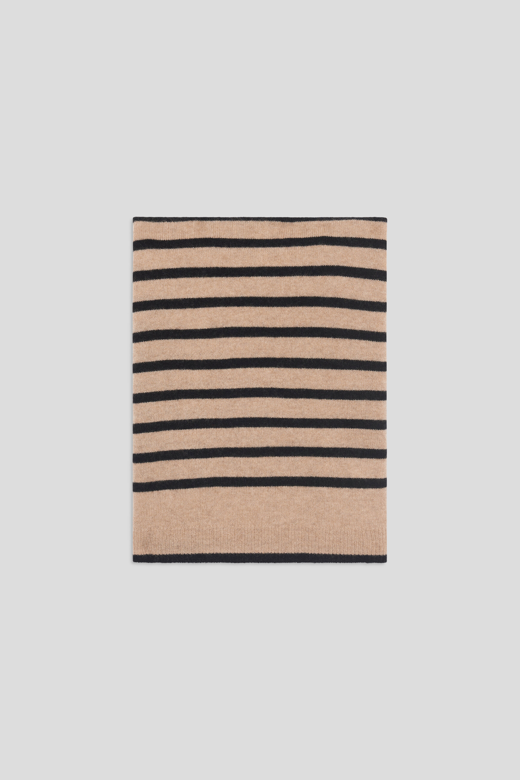 Moelya scarf 100% cashmere sand woman