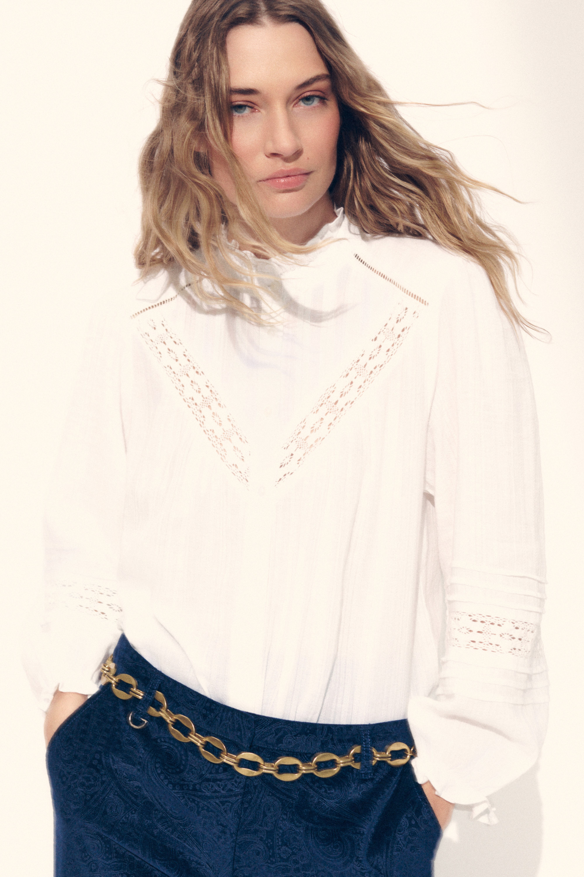 Cheryl belt gold woman