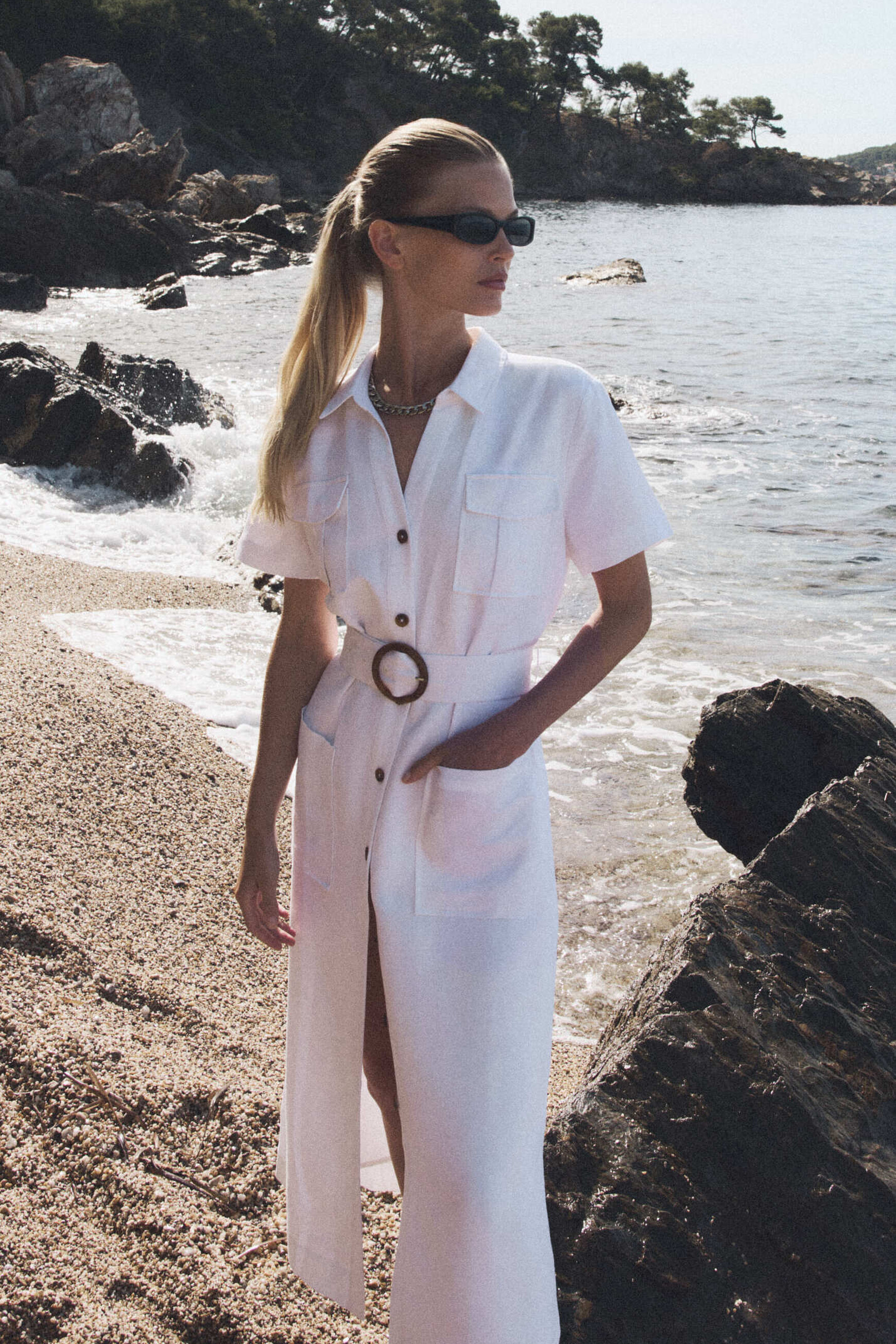 Rlaurine dress white woman