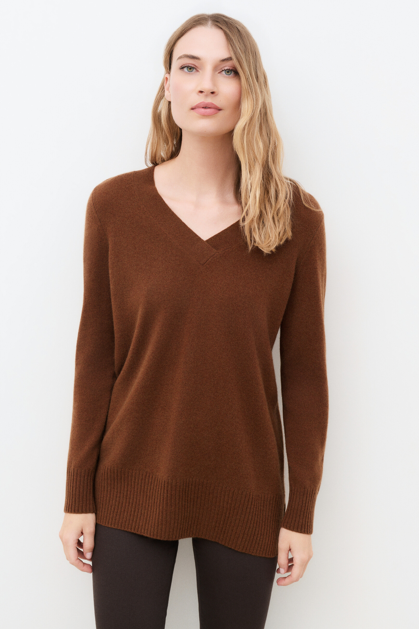 Maglione Mfrank 100% cashmere marrone cognac donna
