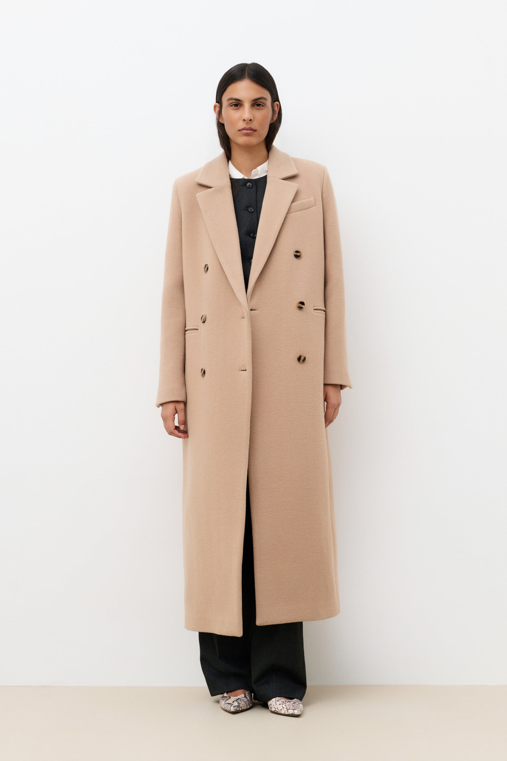 Giacomo2 coat camel woman