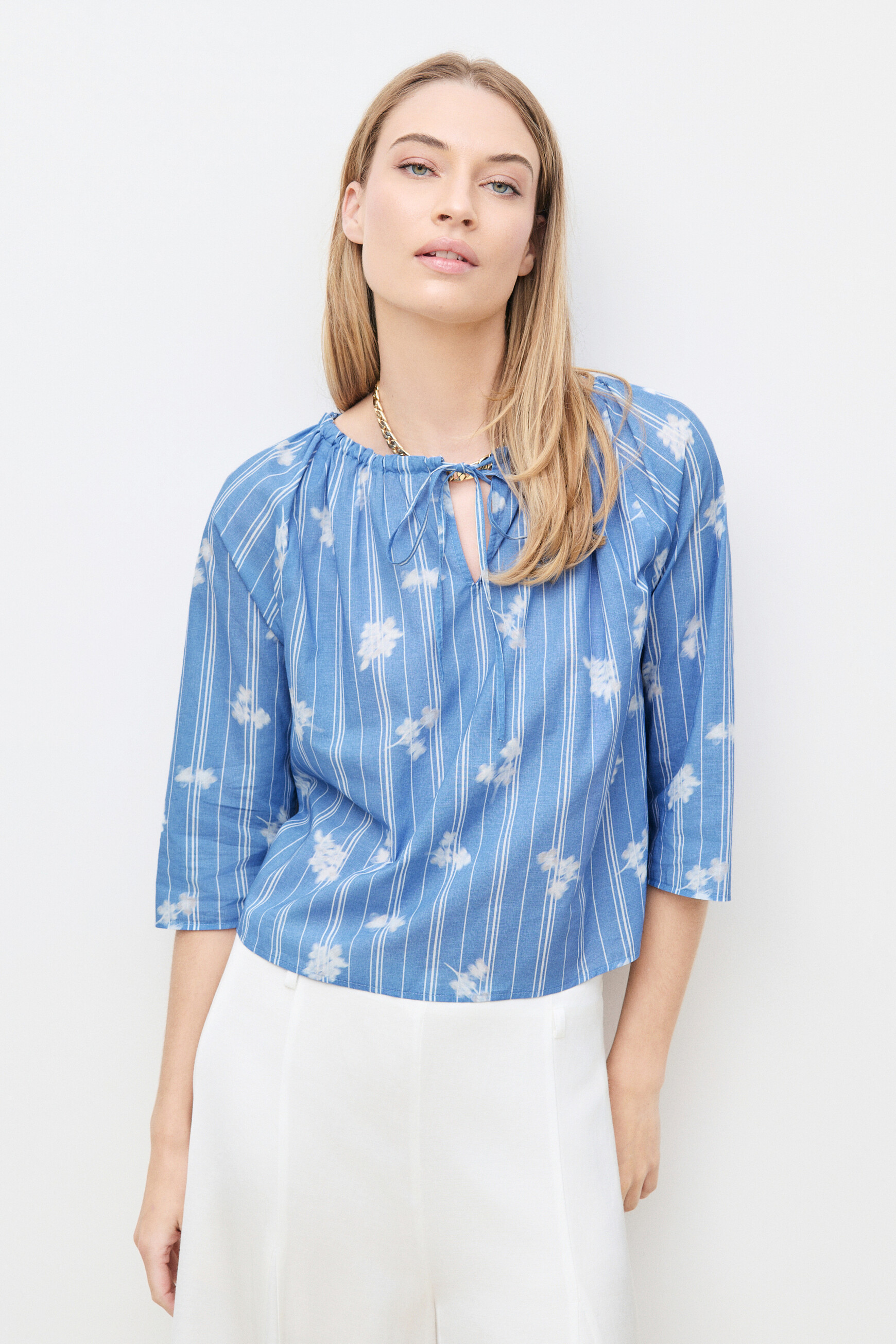 Chic shirt light blue woman