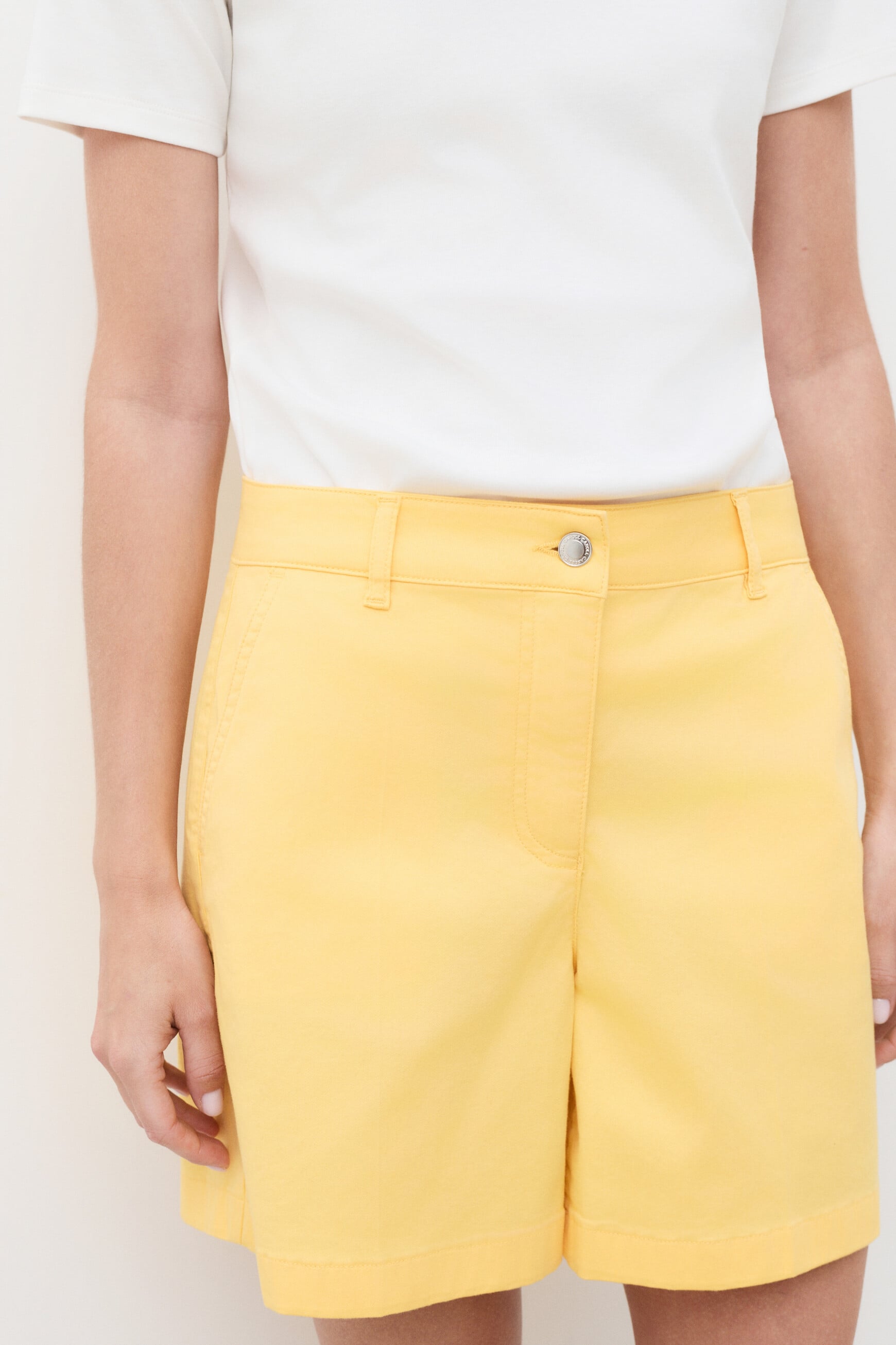 Cal&ccedil;&otilde;es Simeo amarelo mulher