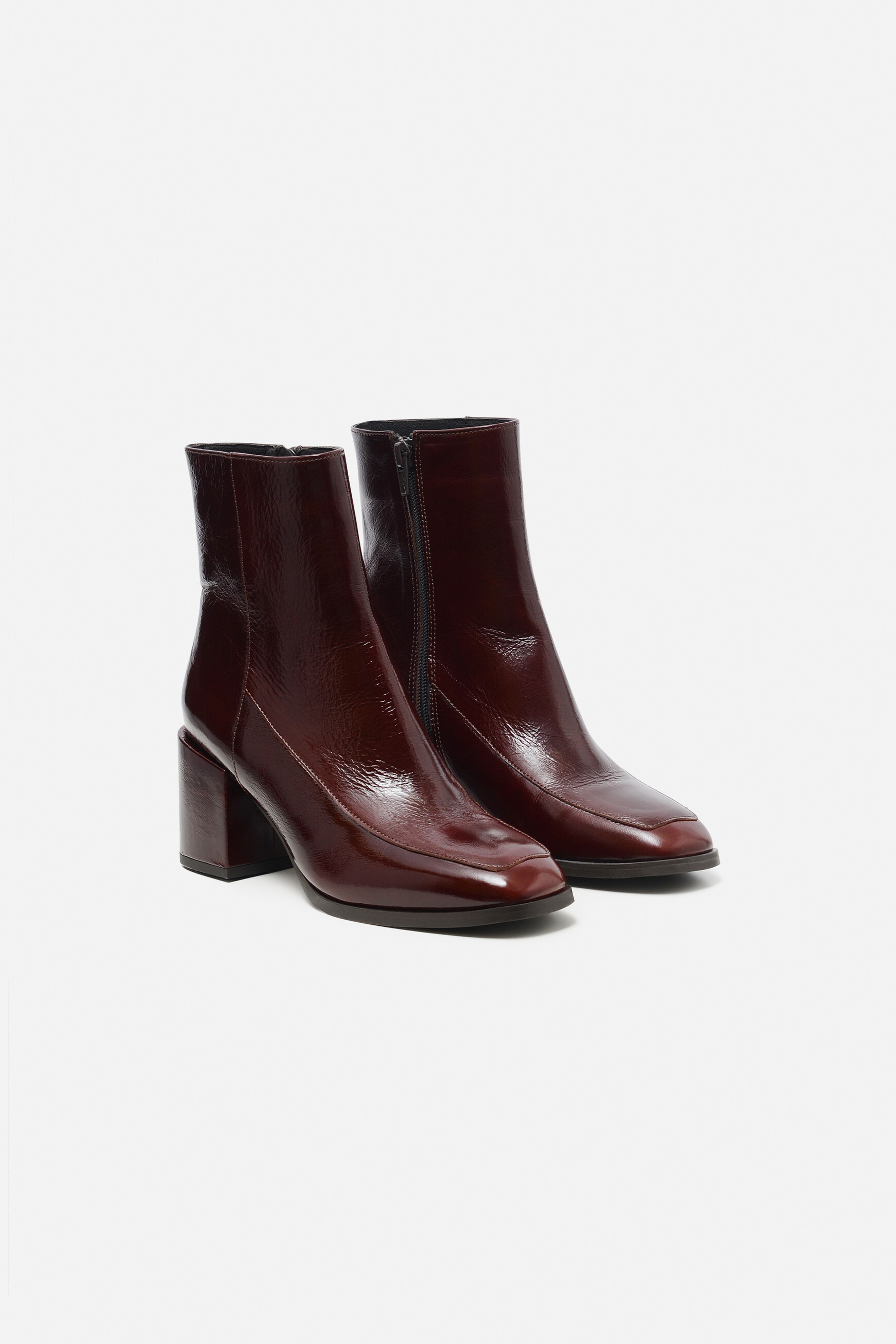 Bottines Athis en cuir naturel marron fonce femme