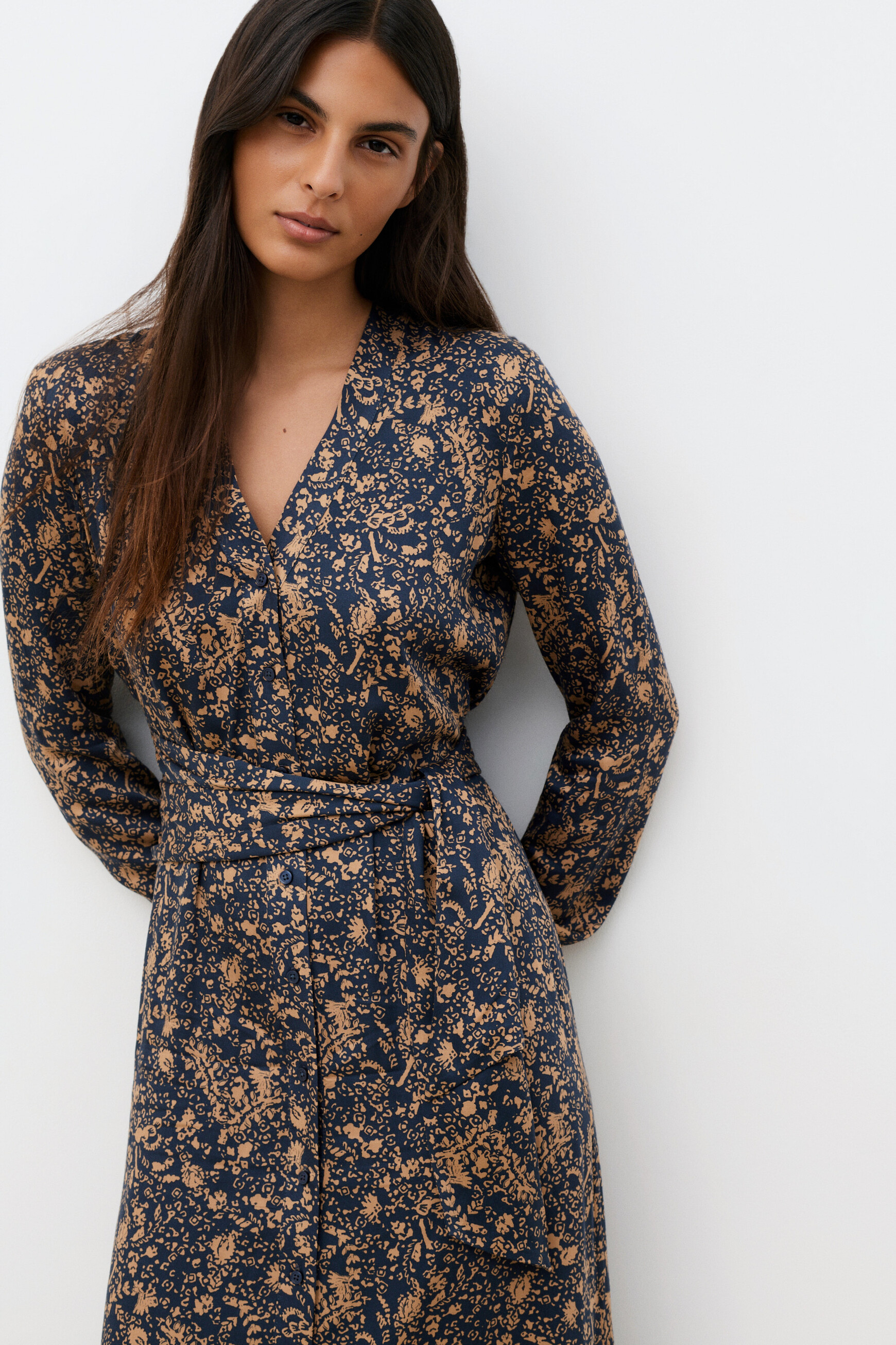 Relise dress black woman