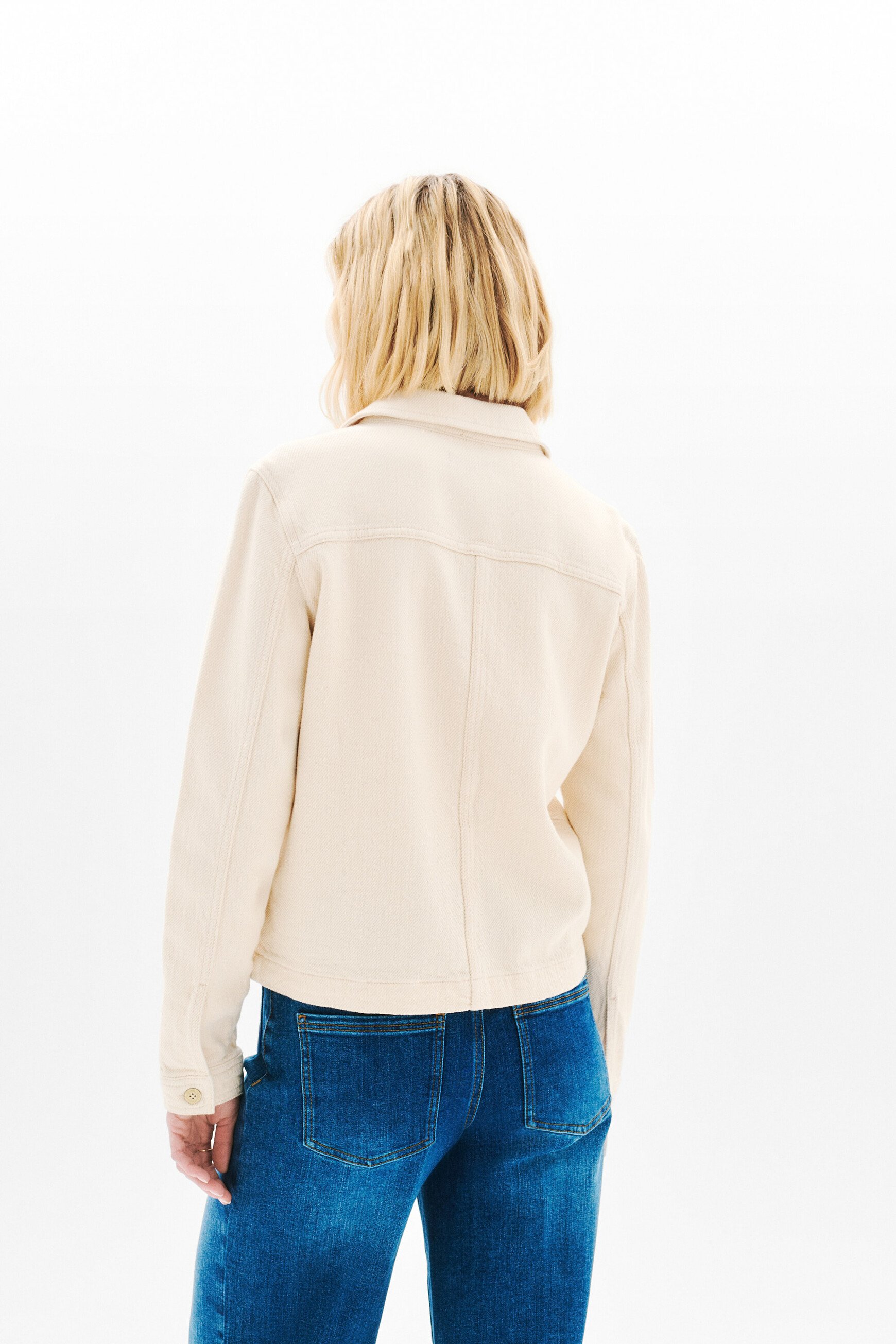 Jasje Minata ivoor vrouw