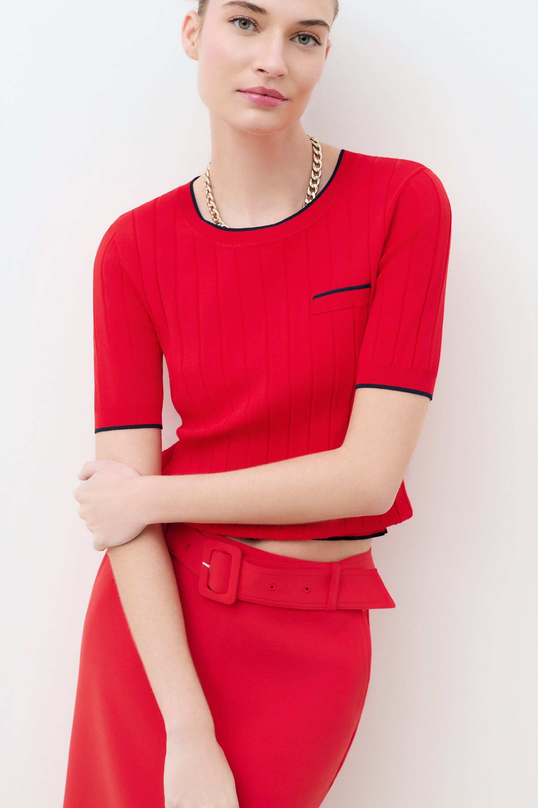 Camilla sweater red woman