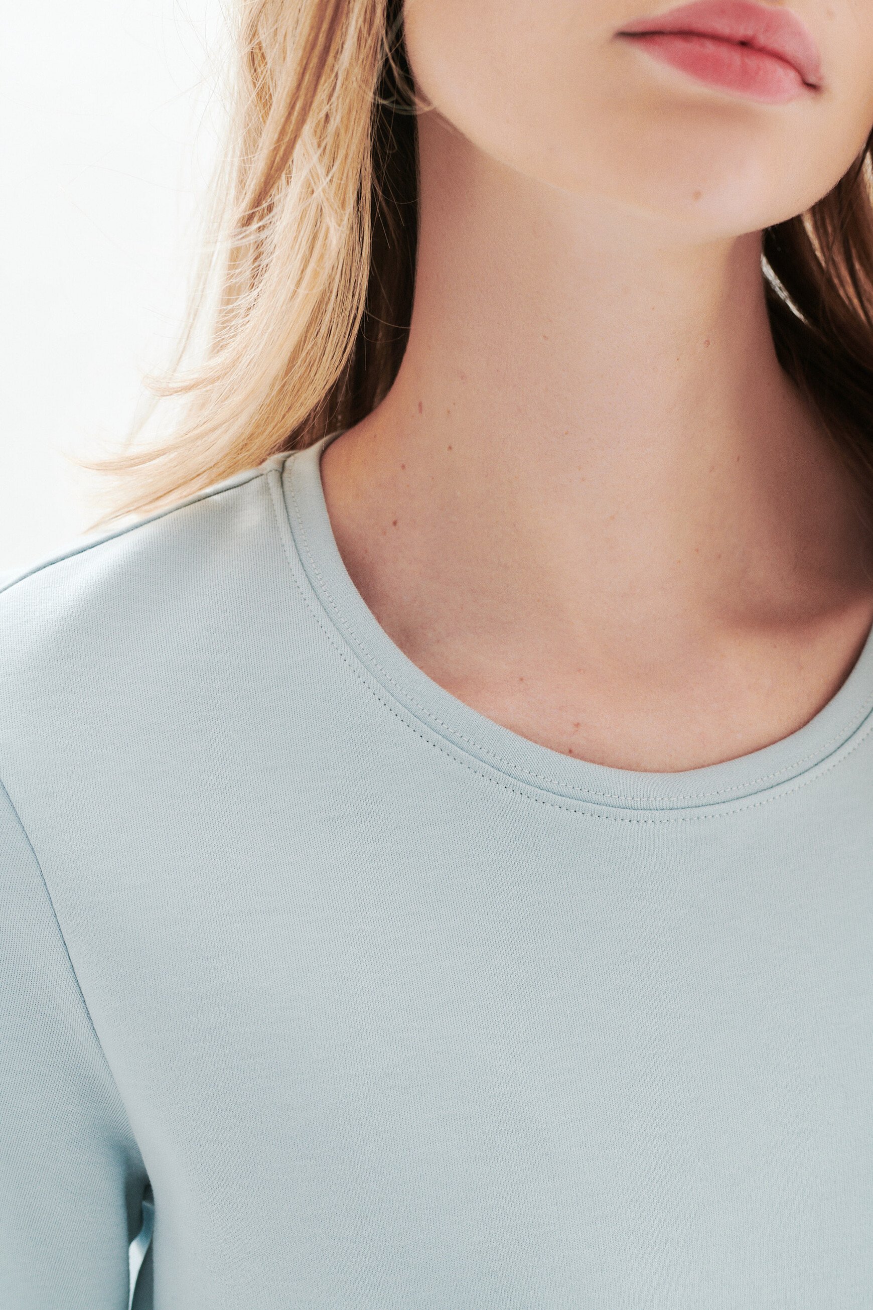 T-shirt thugo vert clair femme