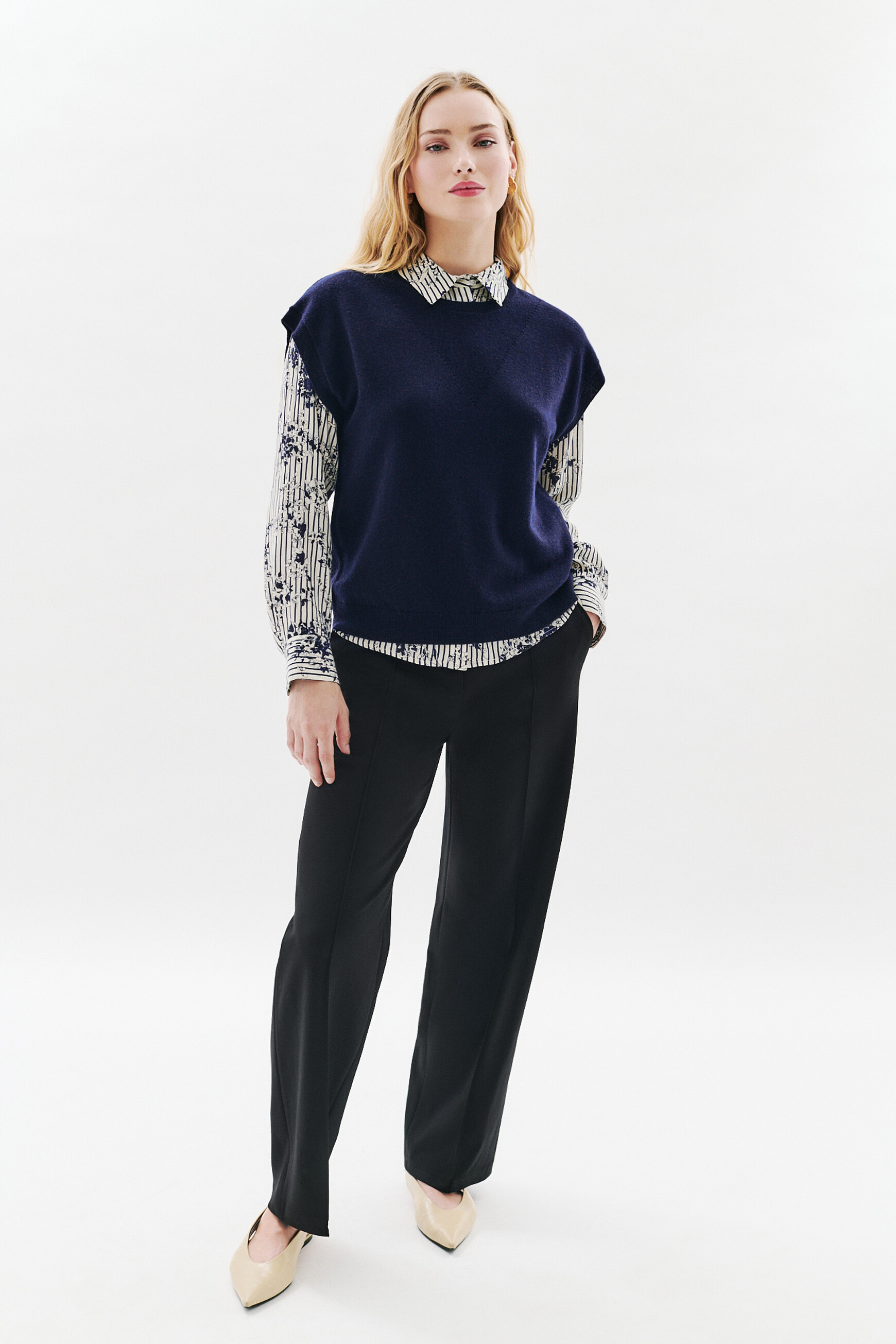 Ancien pull cardigan femme bleu marine douillet