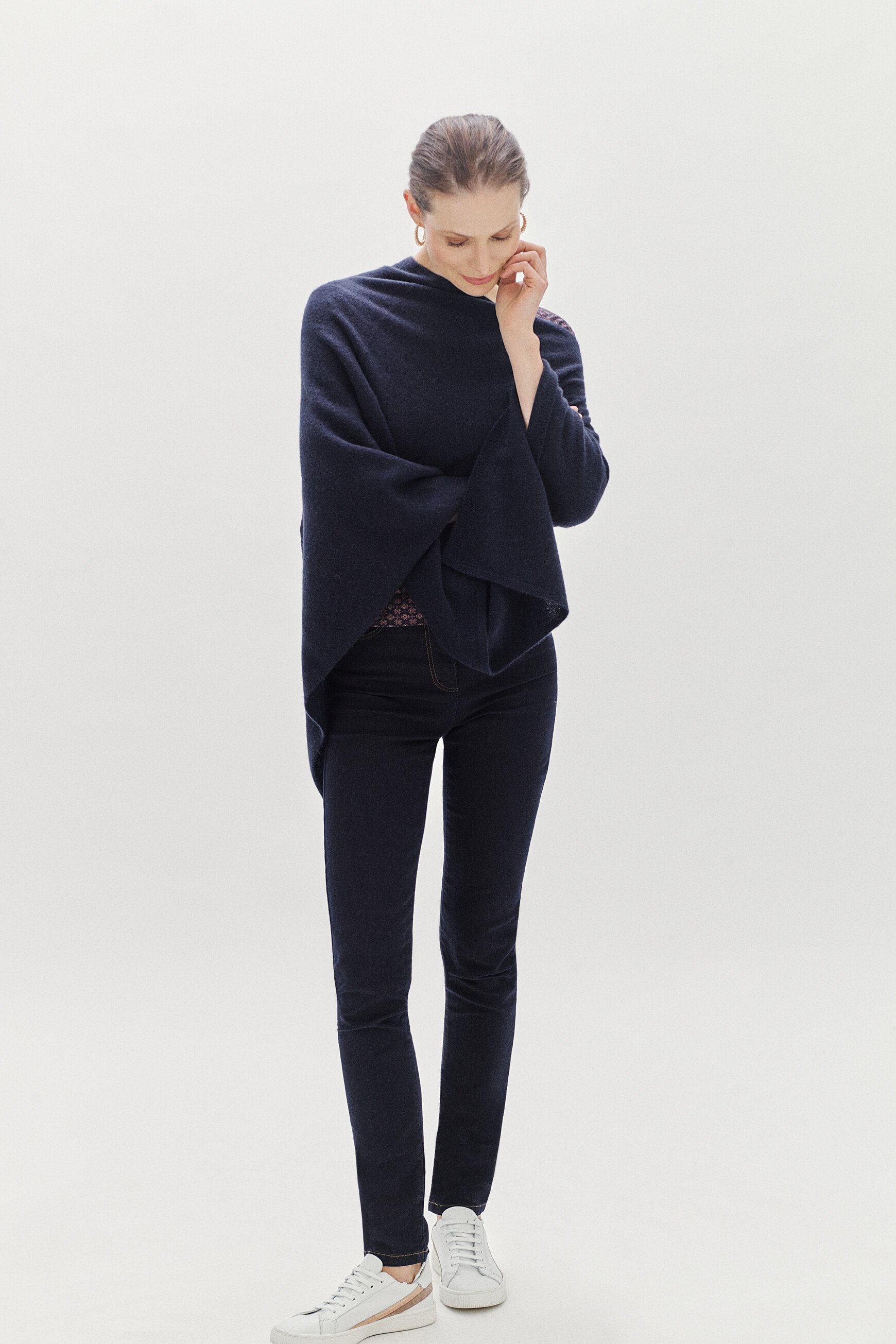 poncho baltimore 100 cachemire bleu marine femme poncho baltimore 100% cachemire bleu marine femme
