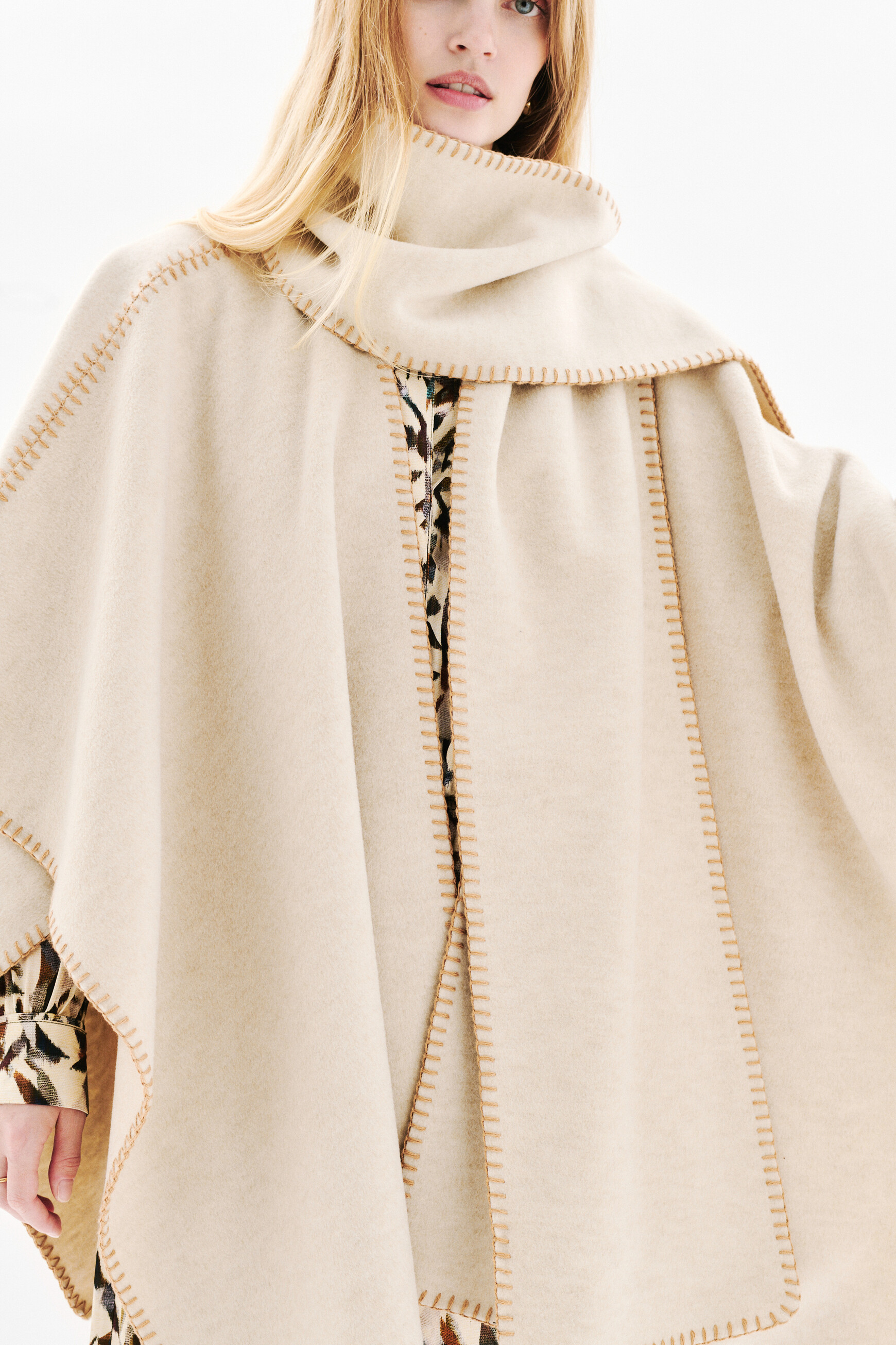 Hester poncho cream woman