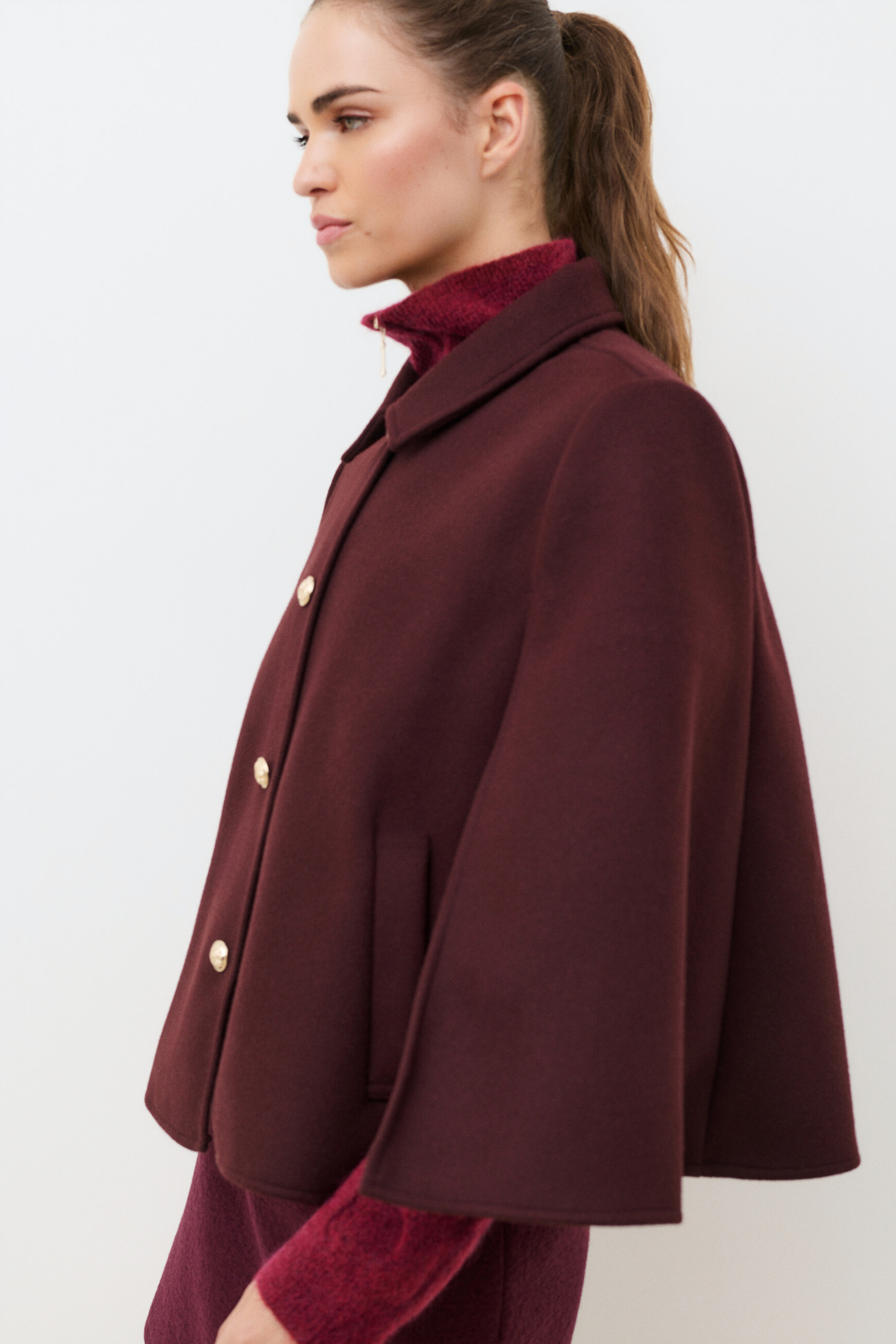 Hacap poncho burgundy woman