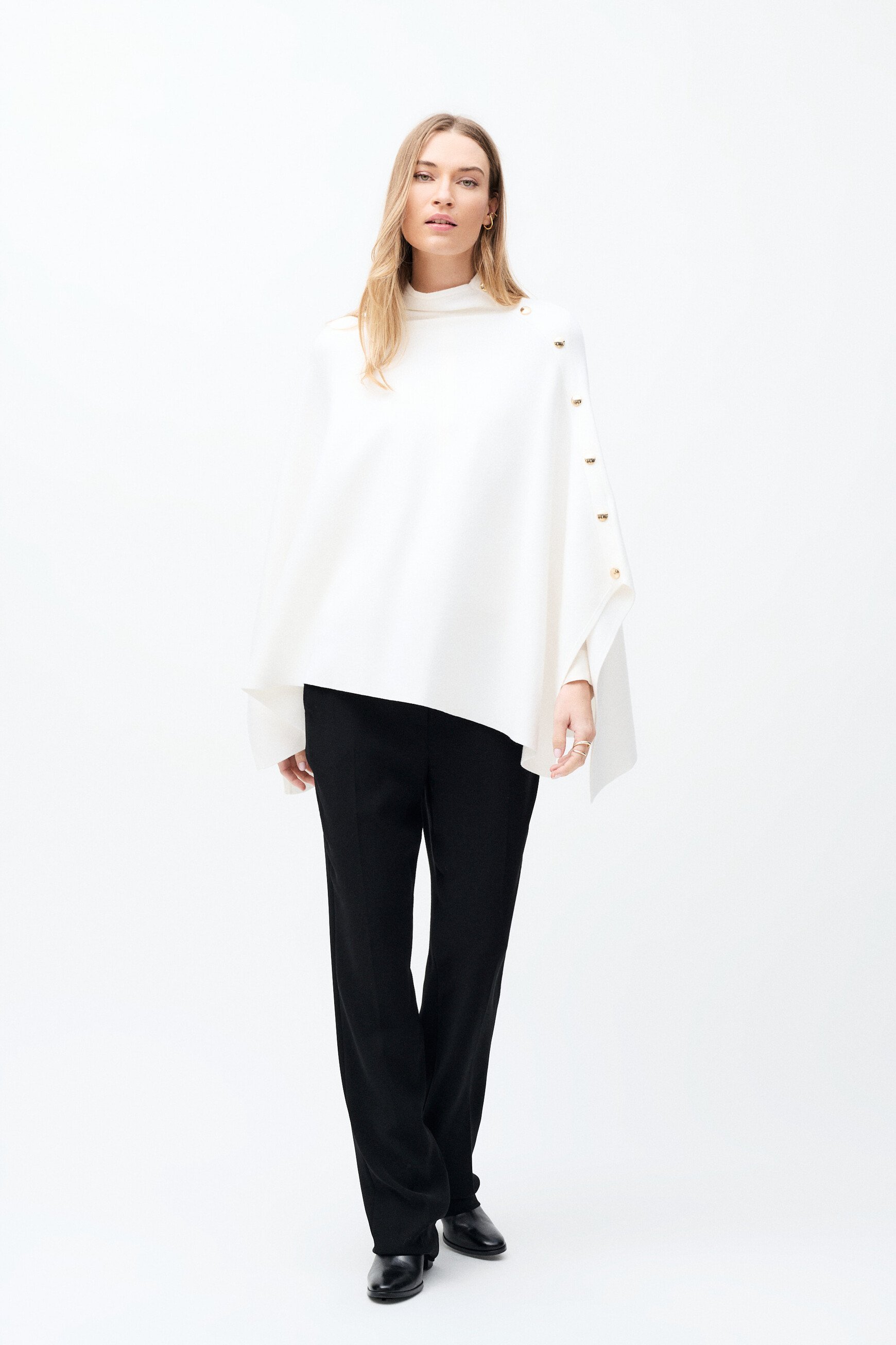 helvira poncho ivory woman
