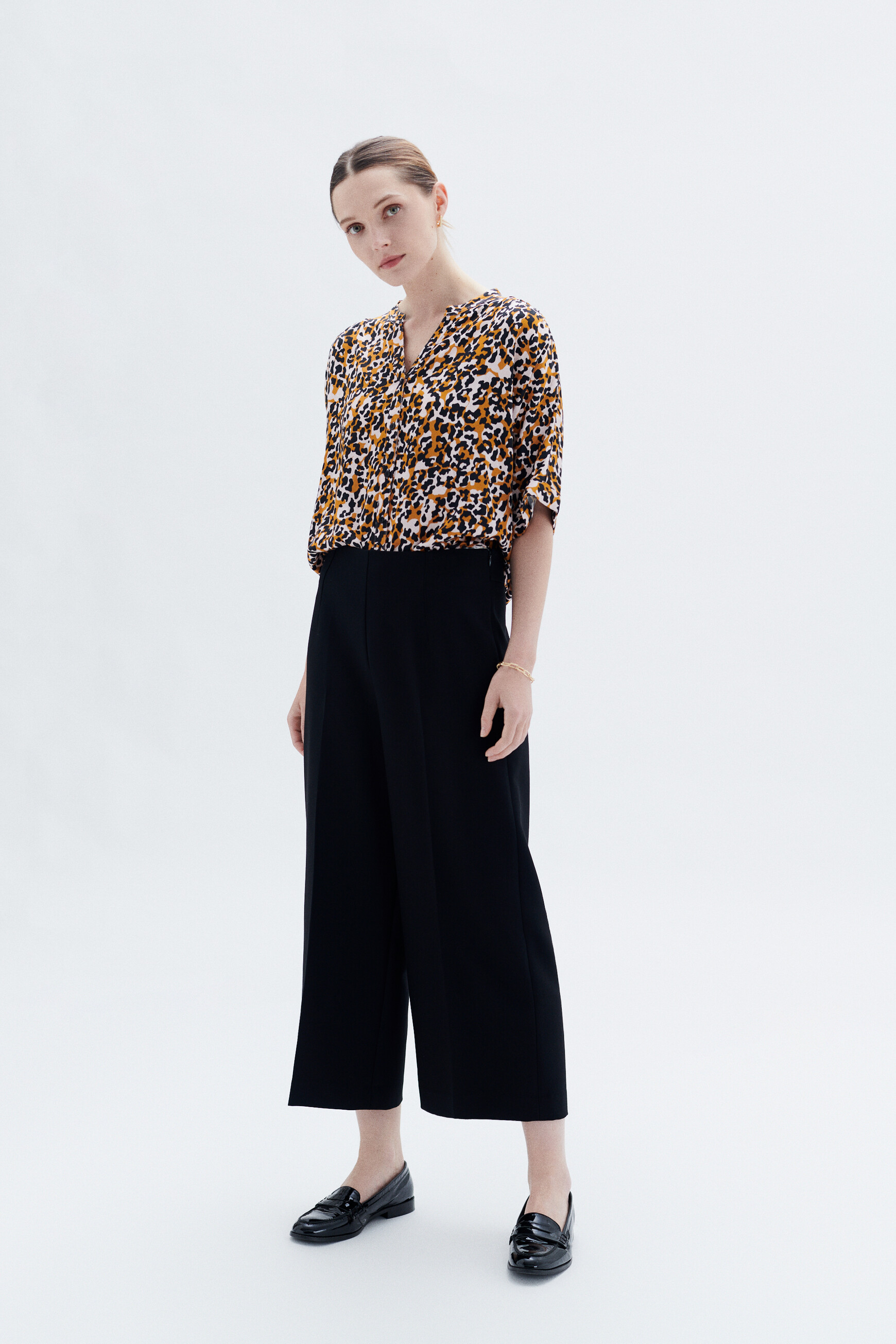 pantalon pierce noir femme Pantalon pierce noir femme
