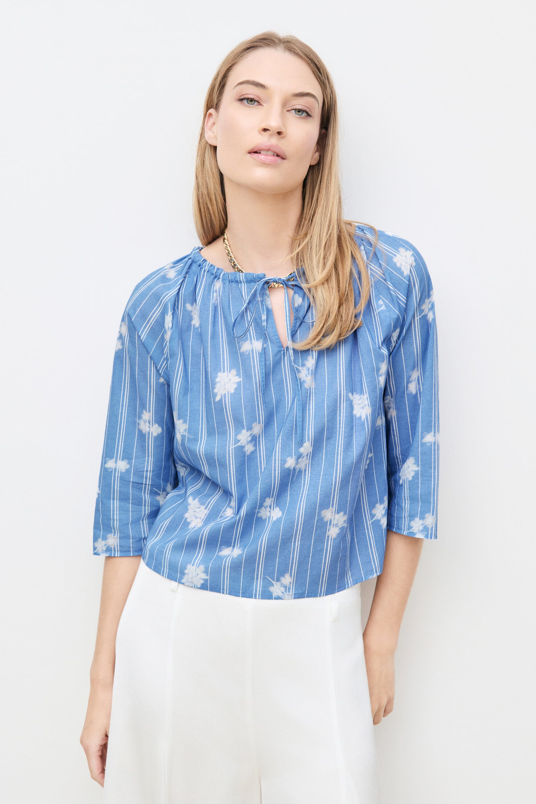 Chic shirt light blue woman