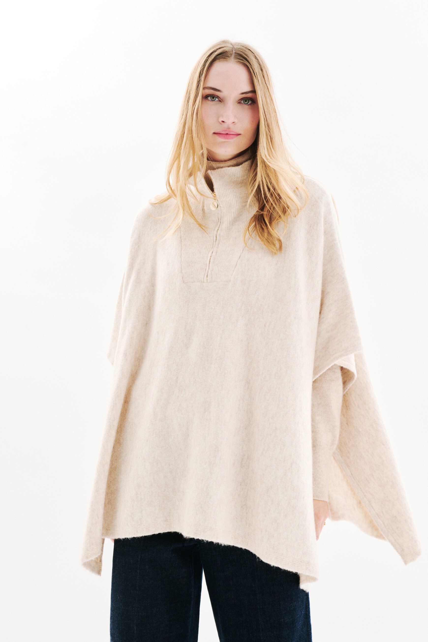 Poncho Herios sable femme