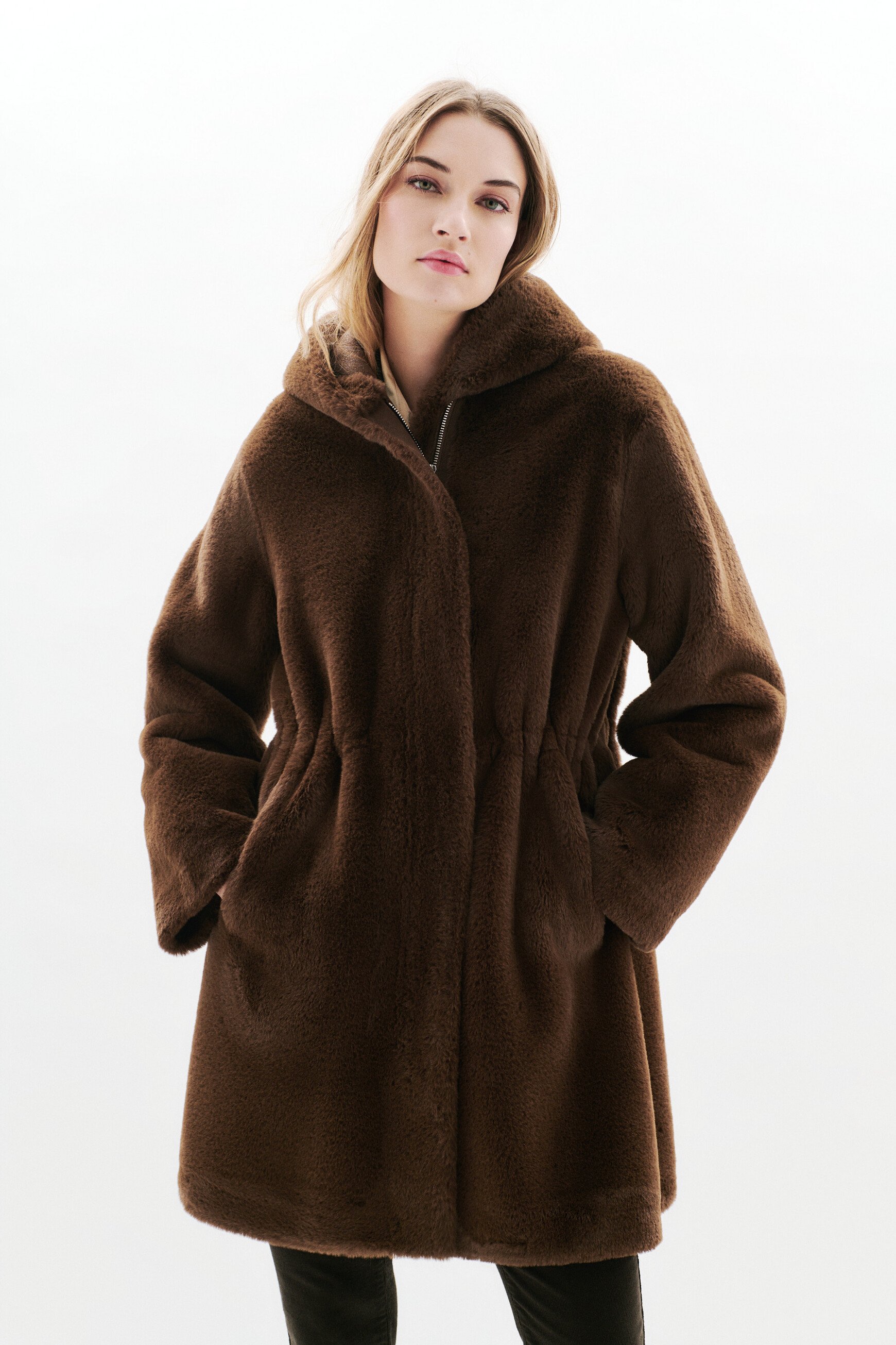 manteau gapuchon marron chocolat femme Manteau Gapuchon marron chocolat femme