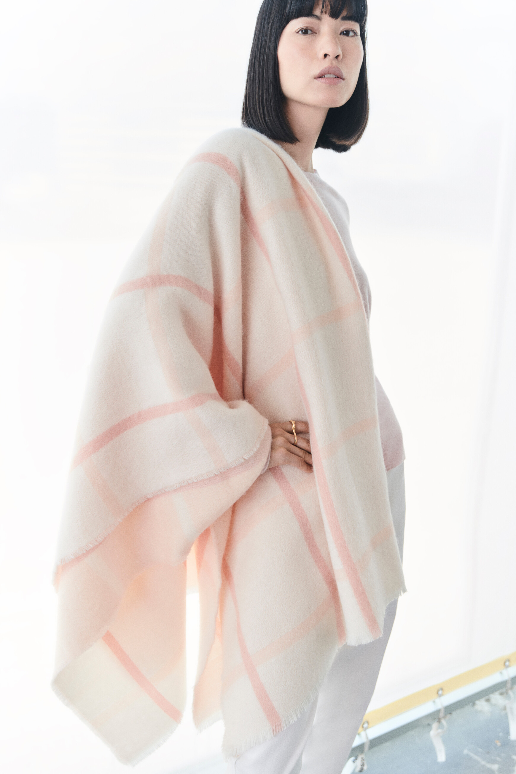 echarpe ario rose clair femme