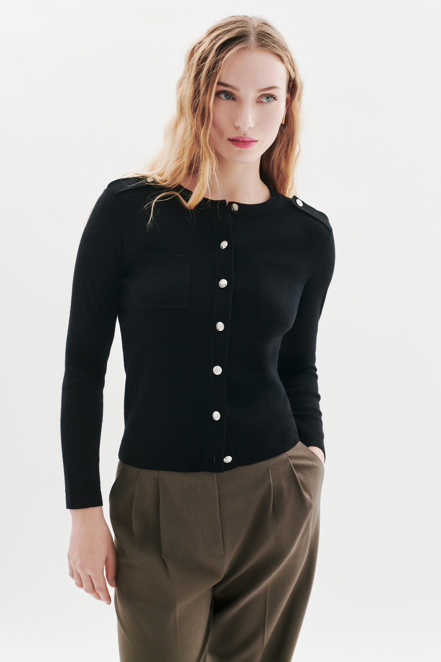 Marjorie sweater black woman