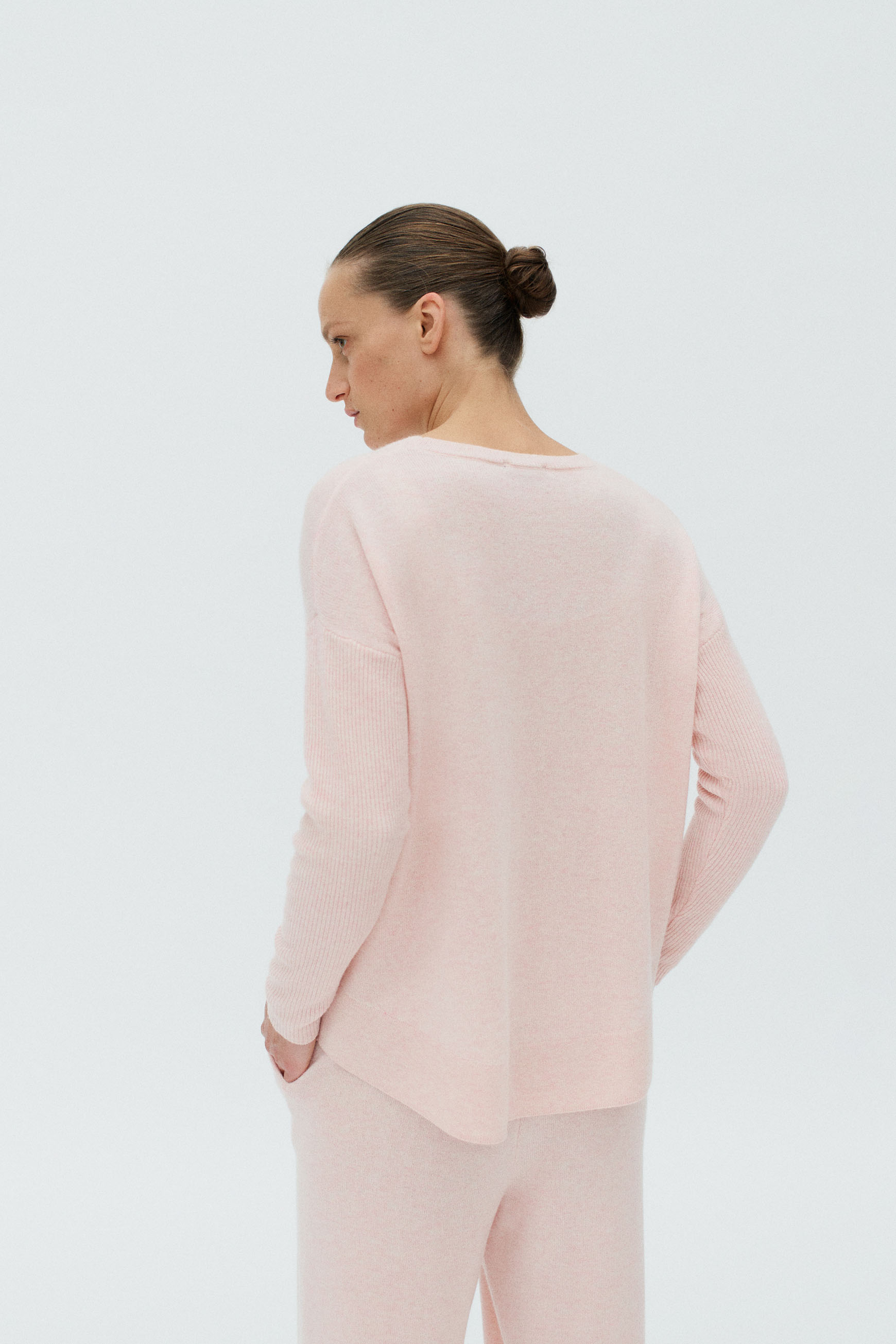 pull gabriela rose clair femme pull gabriela rose clair femme