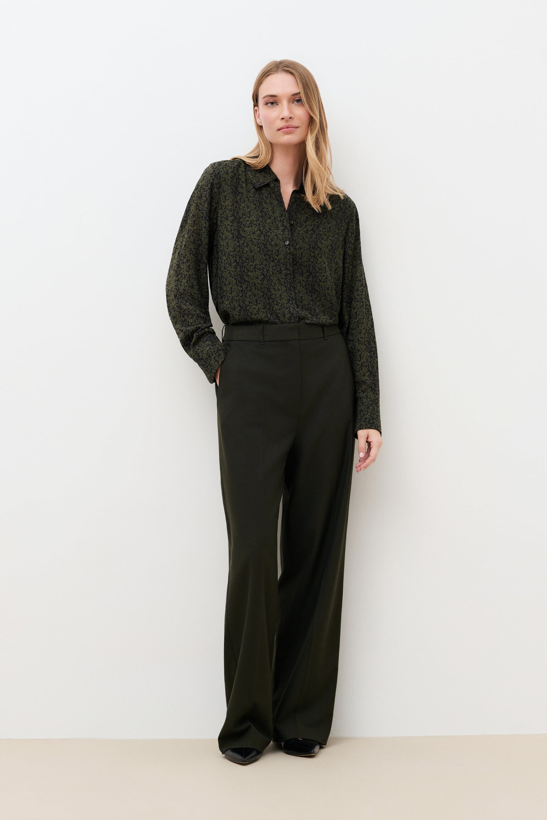 Trousers Parisien khaki green woman