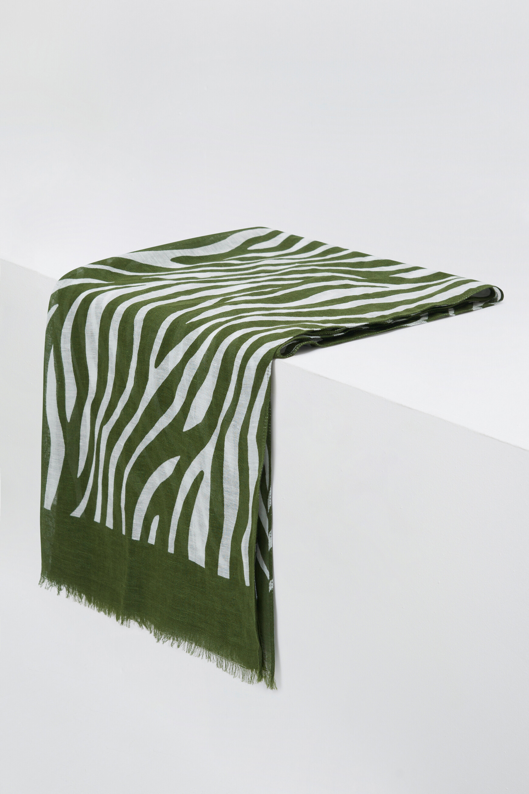 foulard zolanda vert kaki femme foulard zolanda vert kaki femme