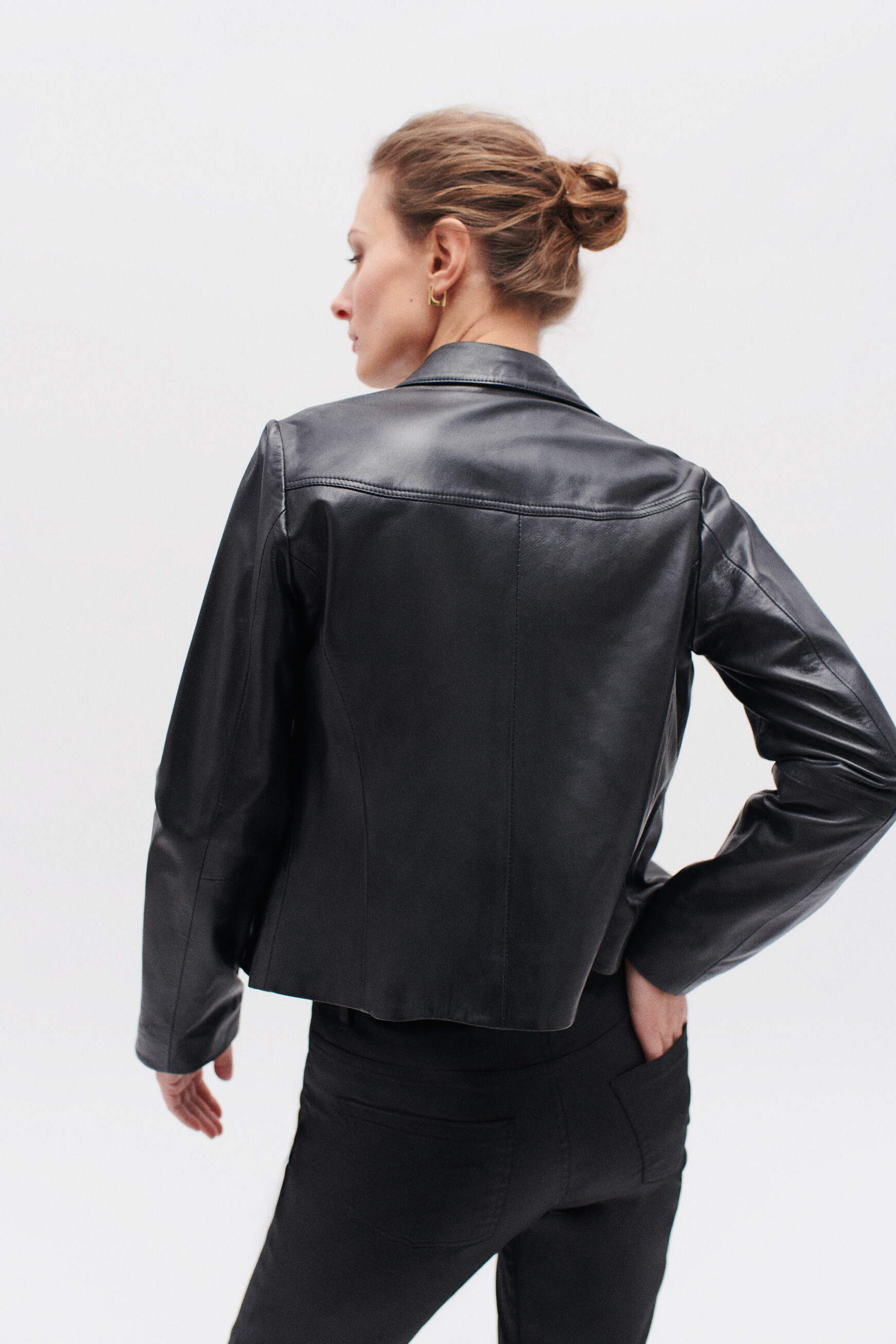 blazer leila 100 cuir noir femme blazer leila 100% cuir noir femme