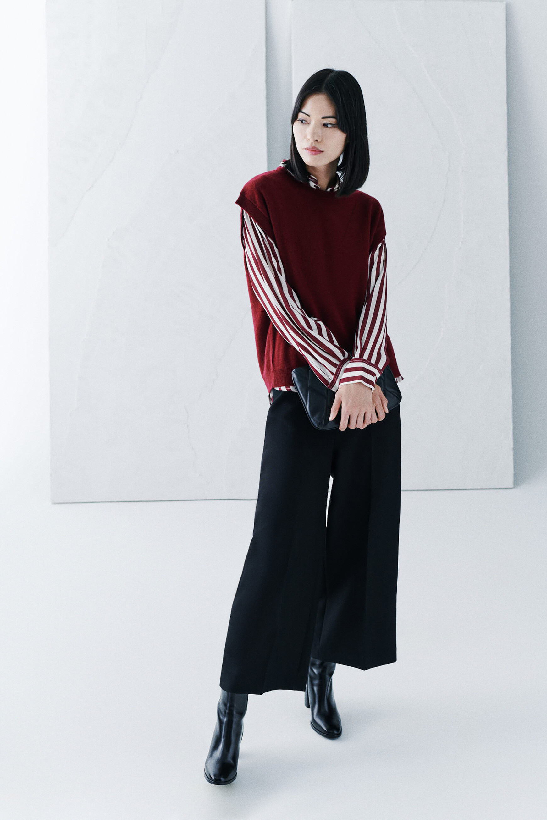pantalon pierce noir femme Pantalon pierce noir femme