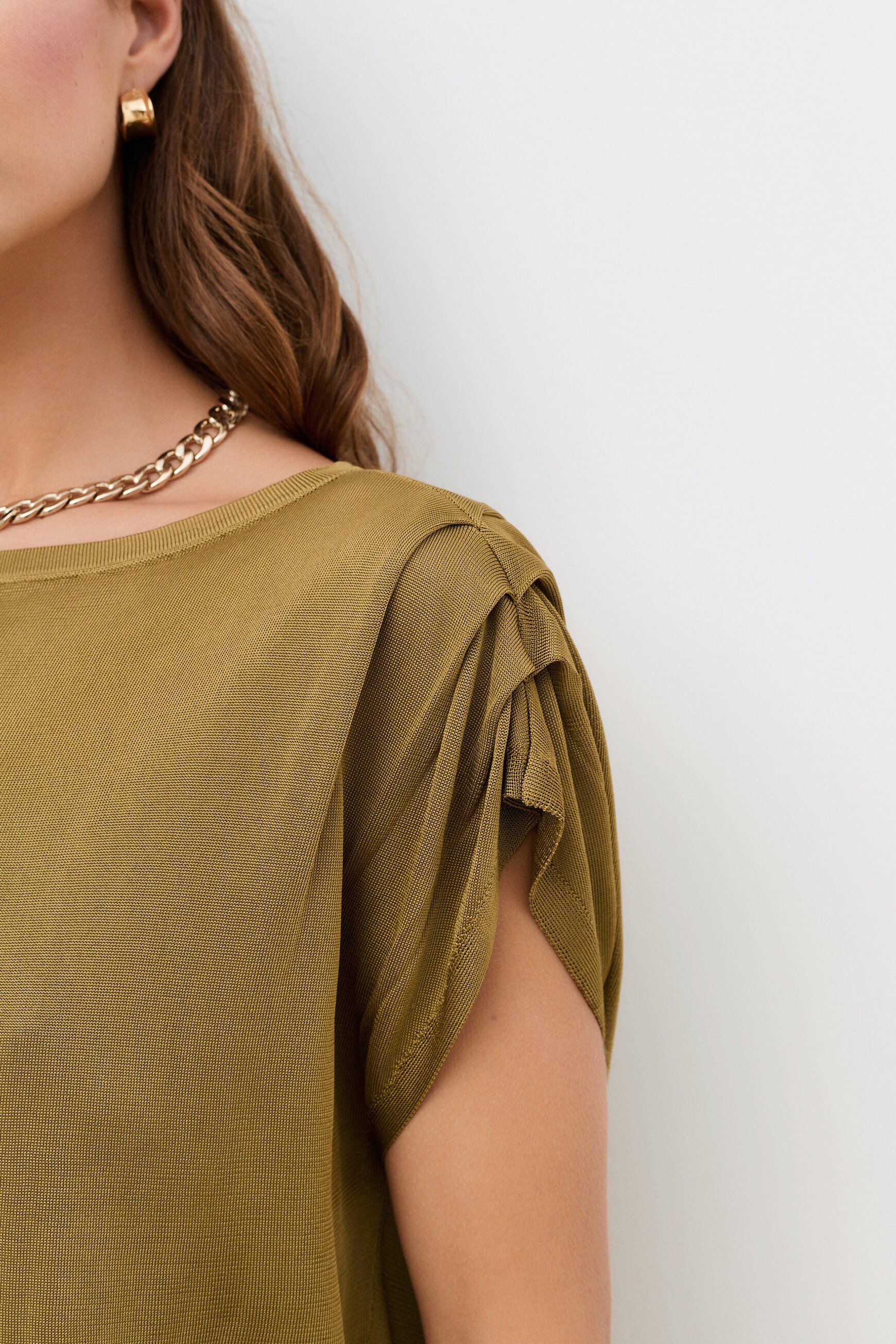 Debbie sweater olive green woman