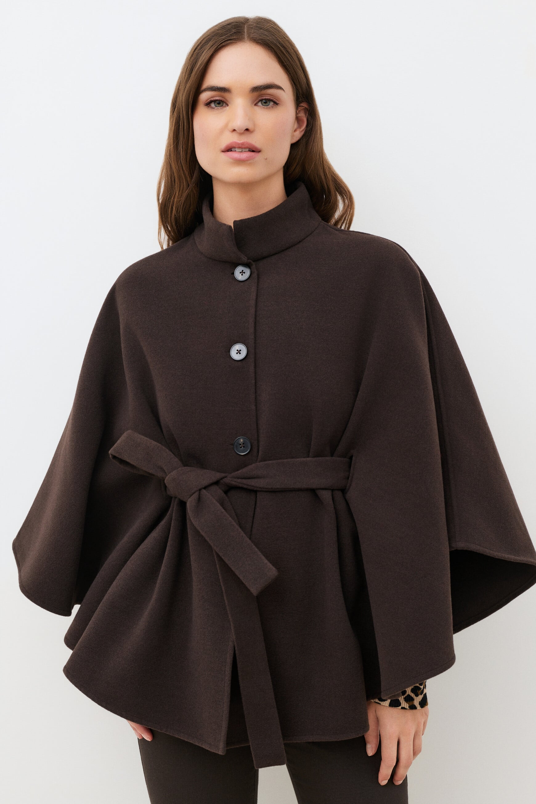 Hacaro poncho dark brown woman