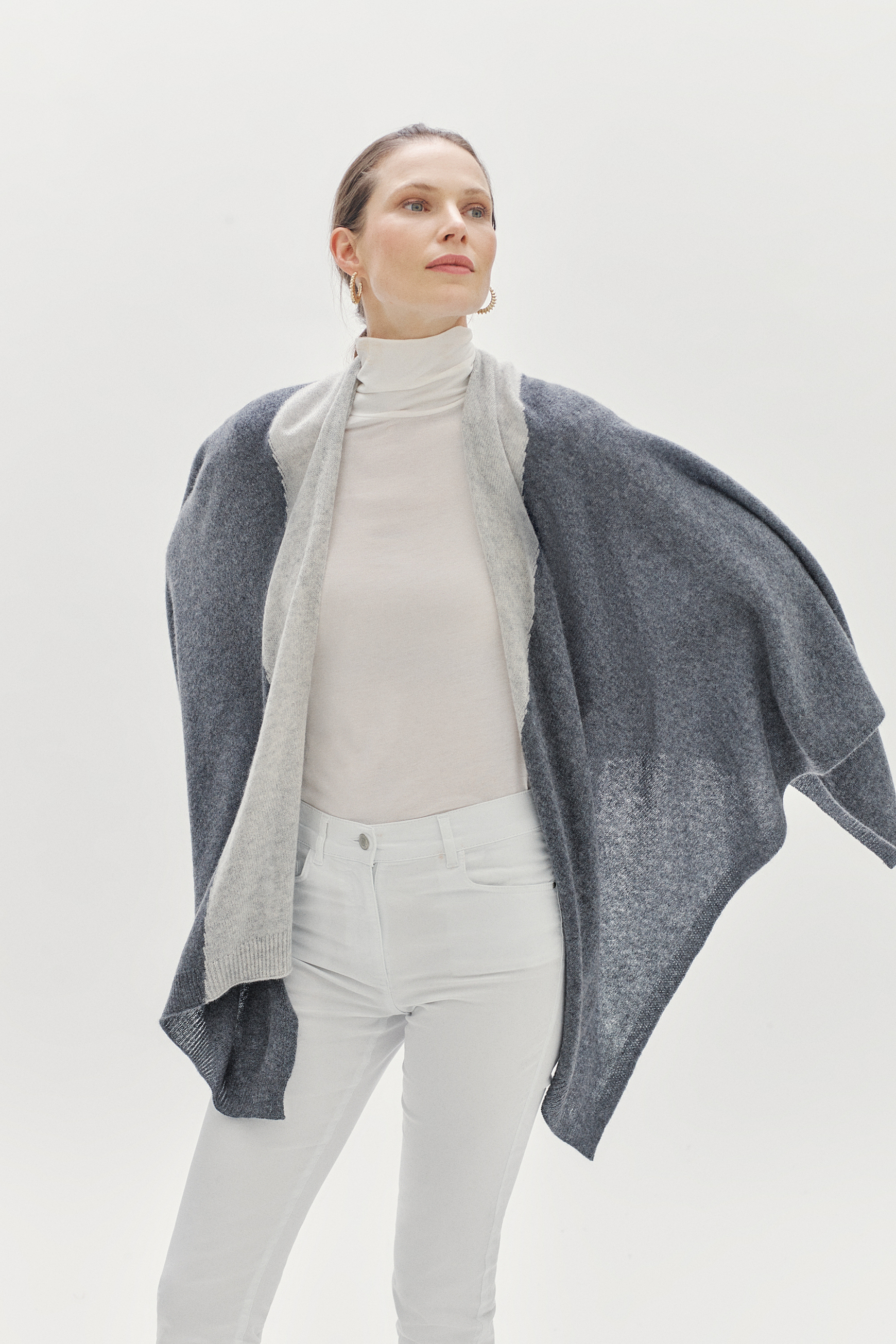 poncho charles 100 cachemira gris oscuro mujer poncho charles 100 % cachemira gris oscuro mujer