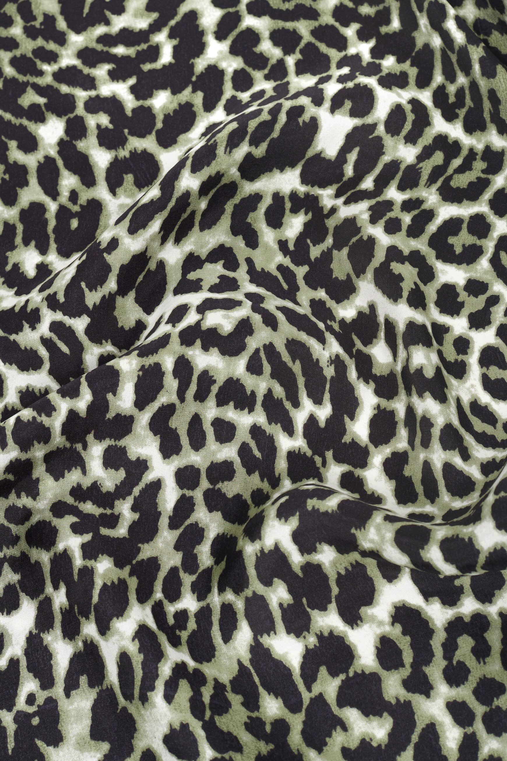 Beasty 100% silk scarf khaki green woman
