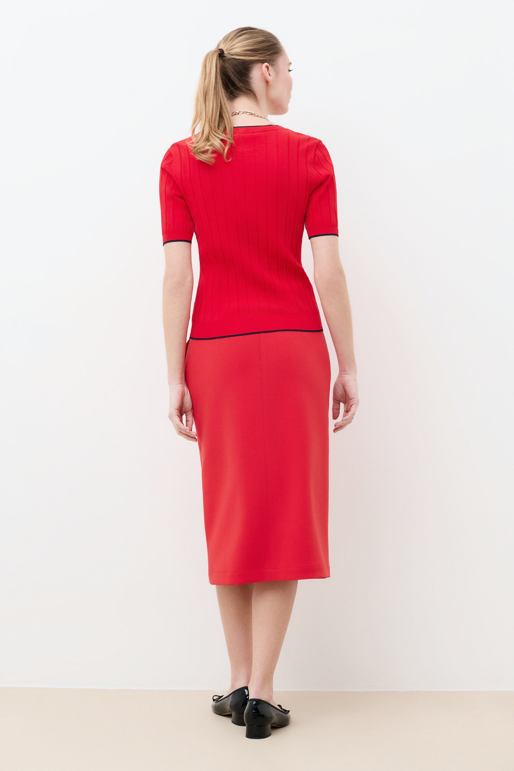 Camilla sweater red woman