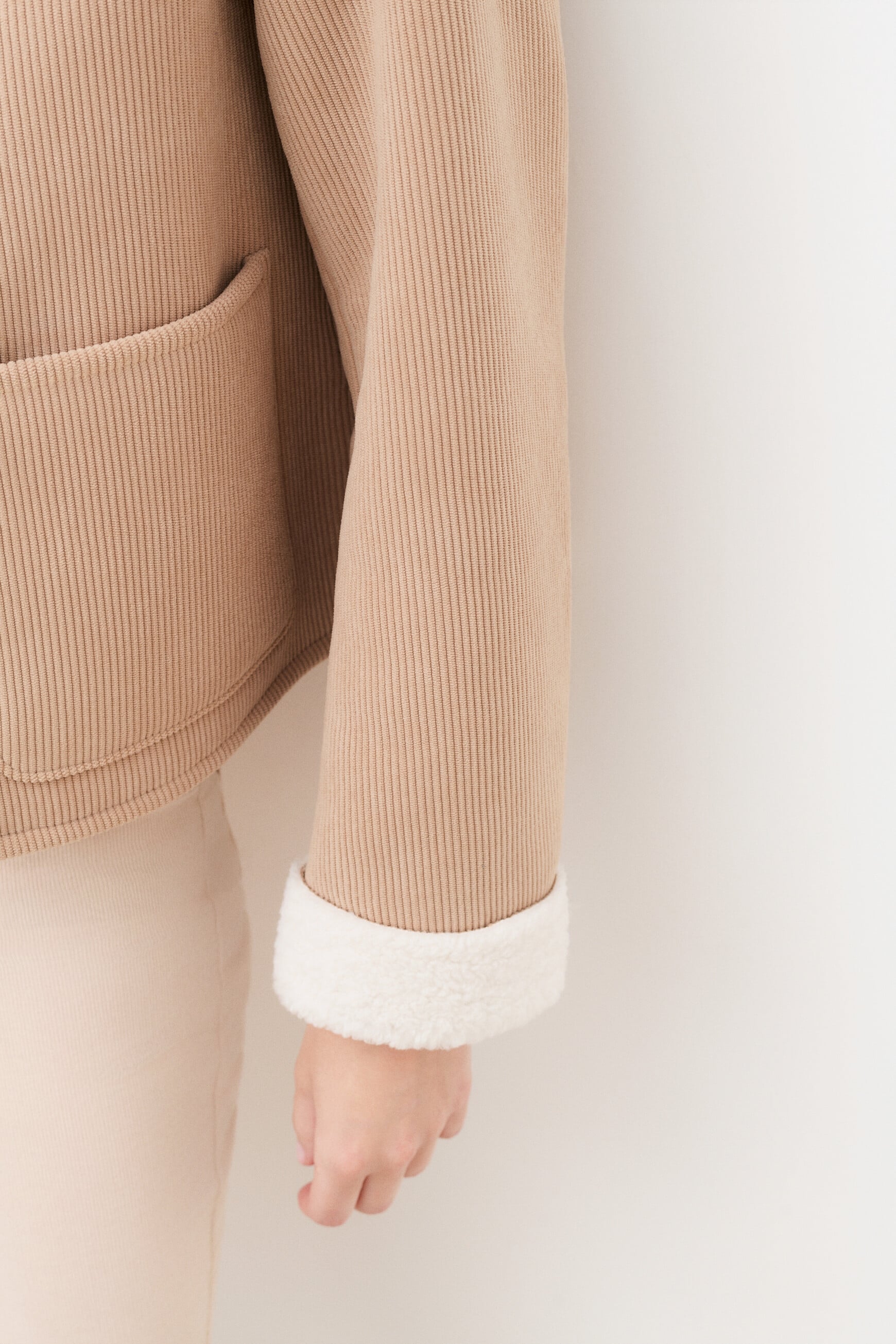 Chaqueta Vlyn marr&oacute;n claro mujer