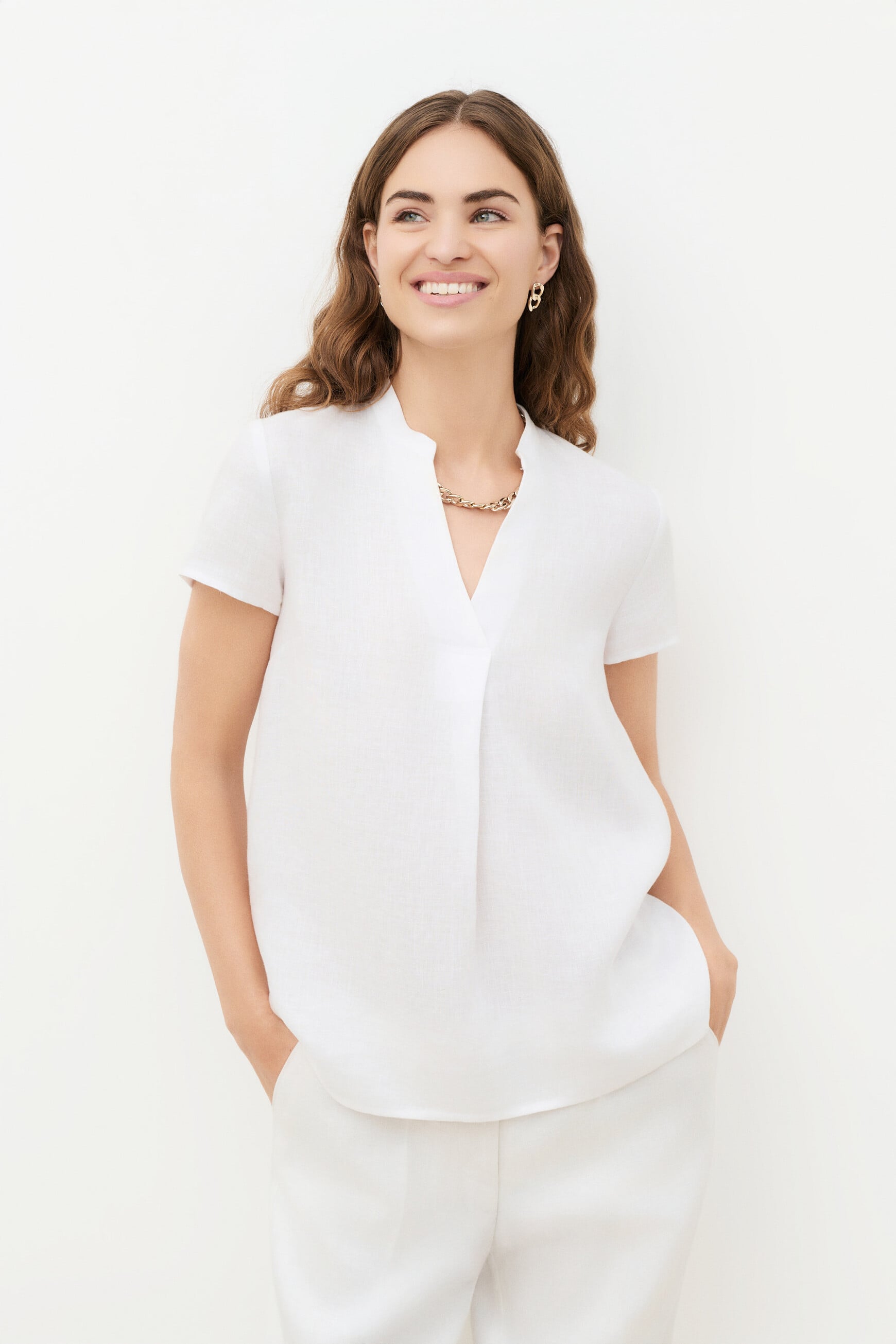 Kat 100% linen top white woman