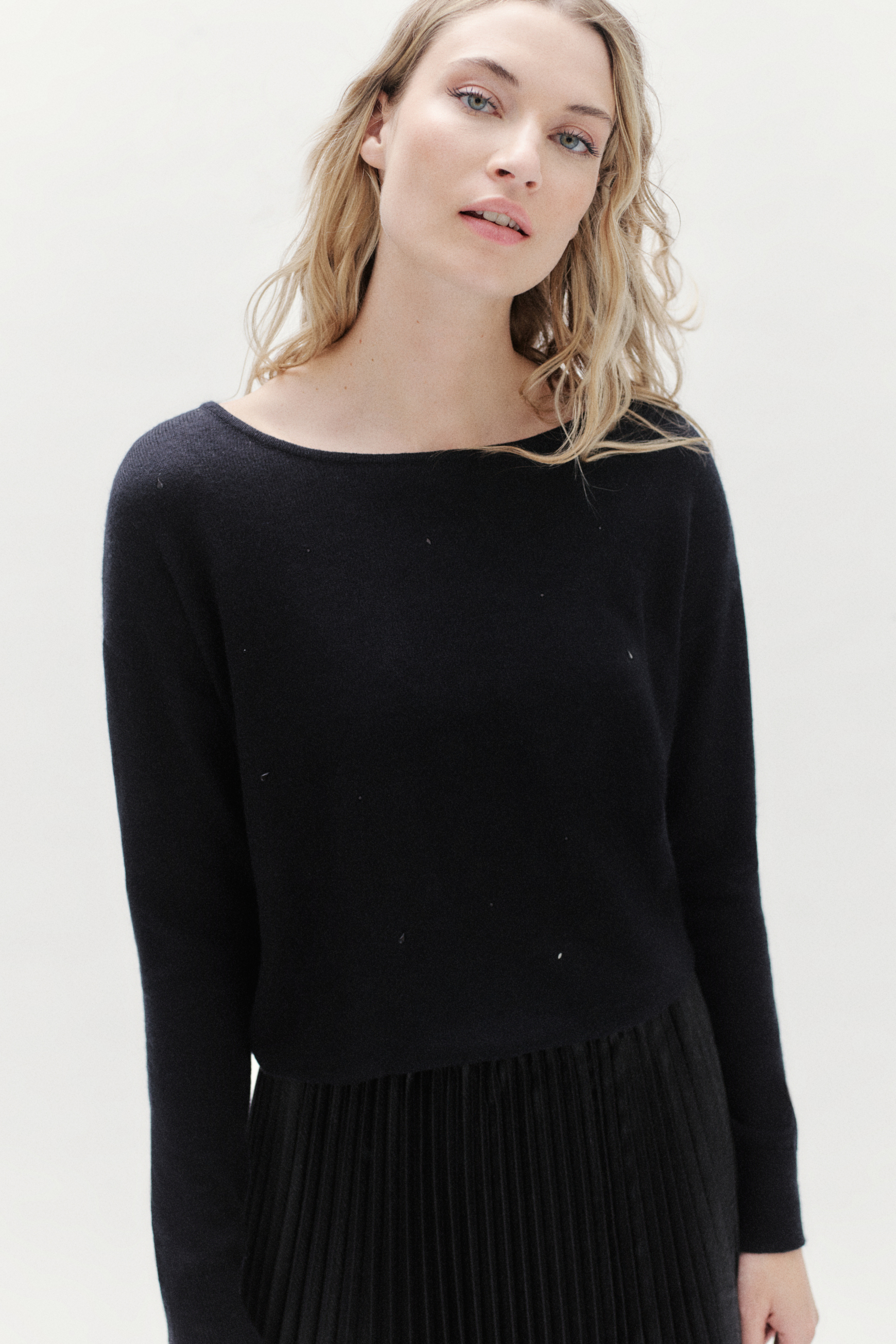 pull laura noir femme pull laura noir femme