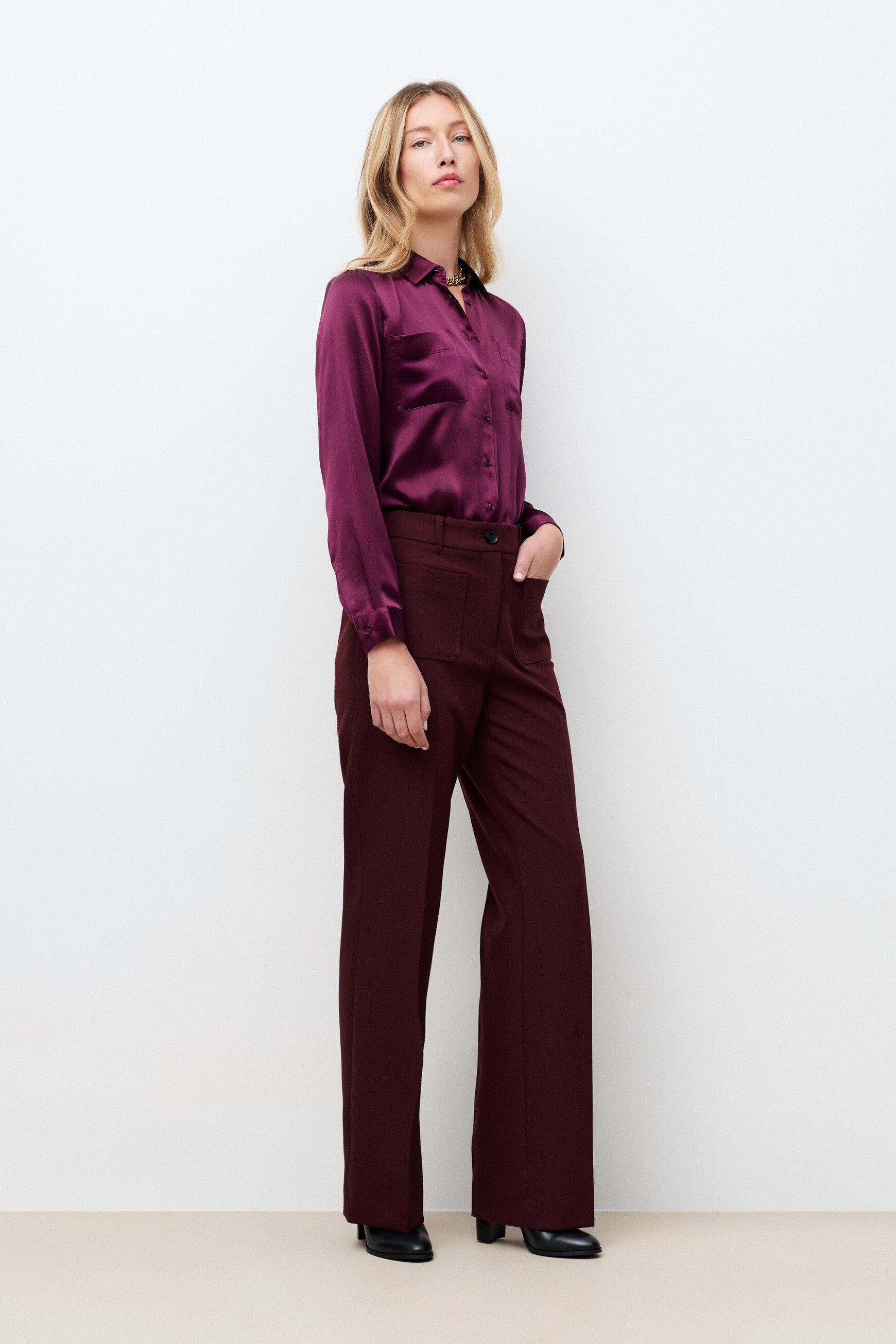 Camisa jeanne b 100% seda ameixa mulher