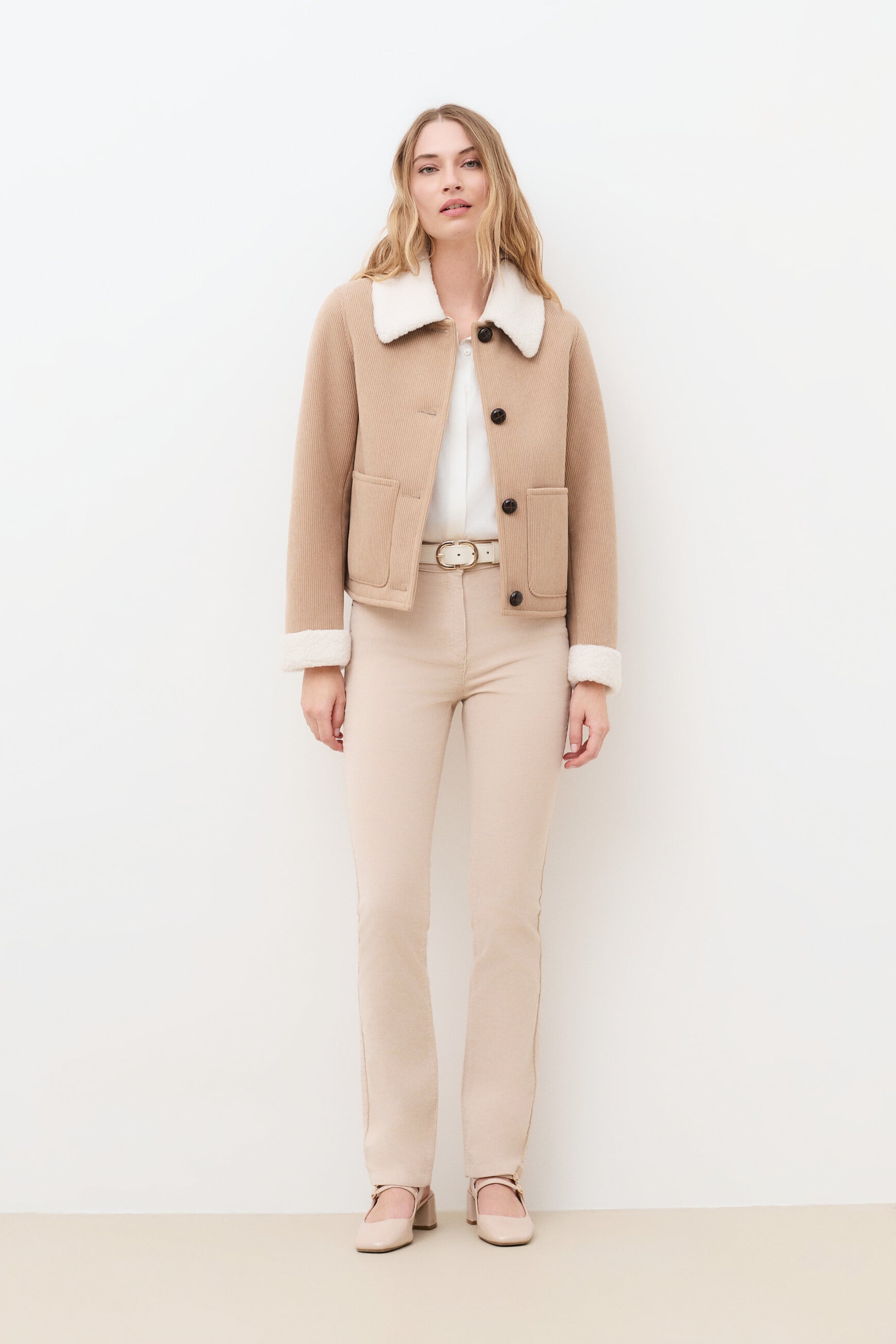 Chaqueta Vlyn marr&oacute;n claro mujer