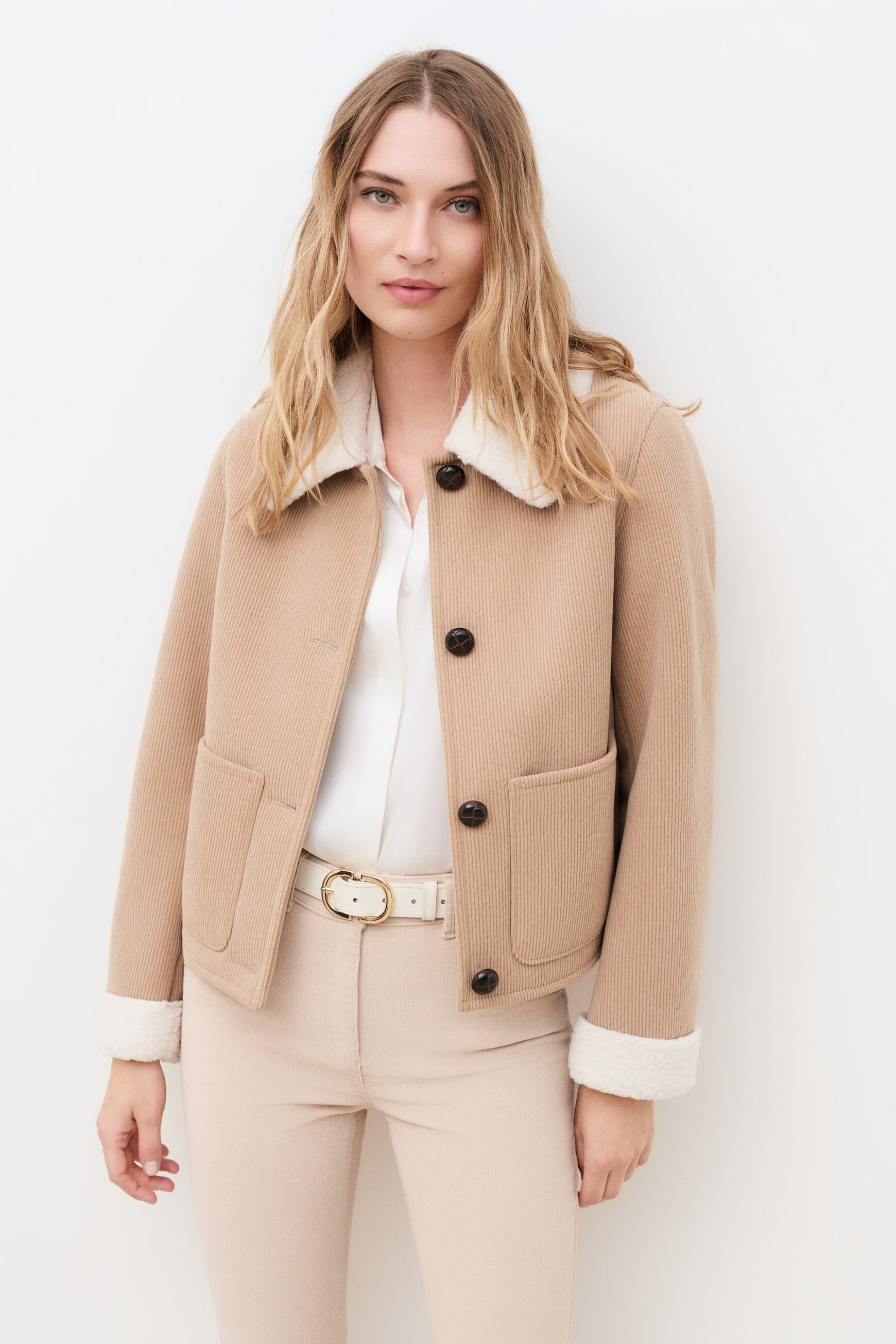Chaqueta Vlyn marr&oacute;n claro mujer