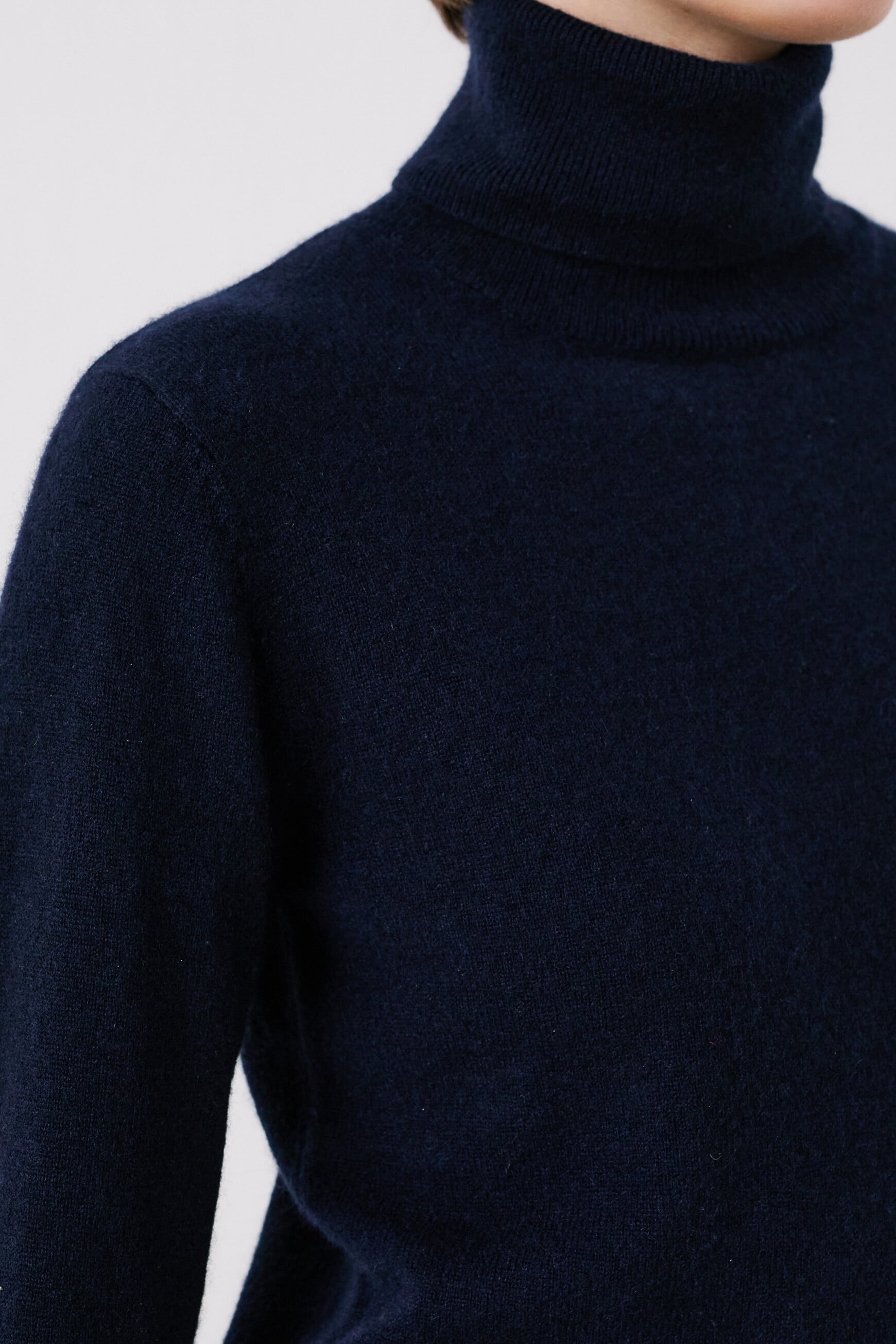 Dylan b 100% cashmere sweater navy blue woman