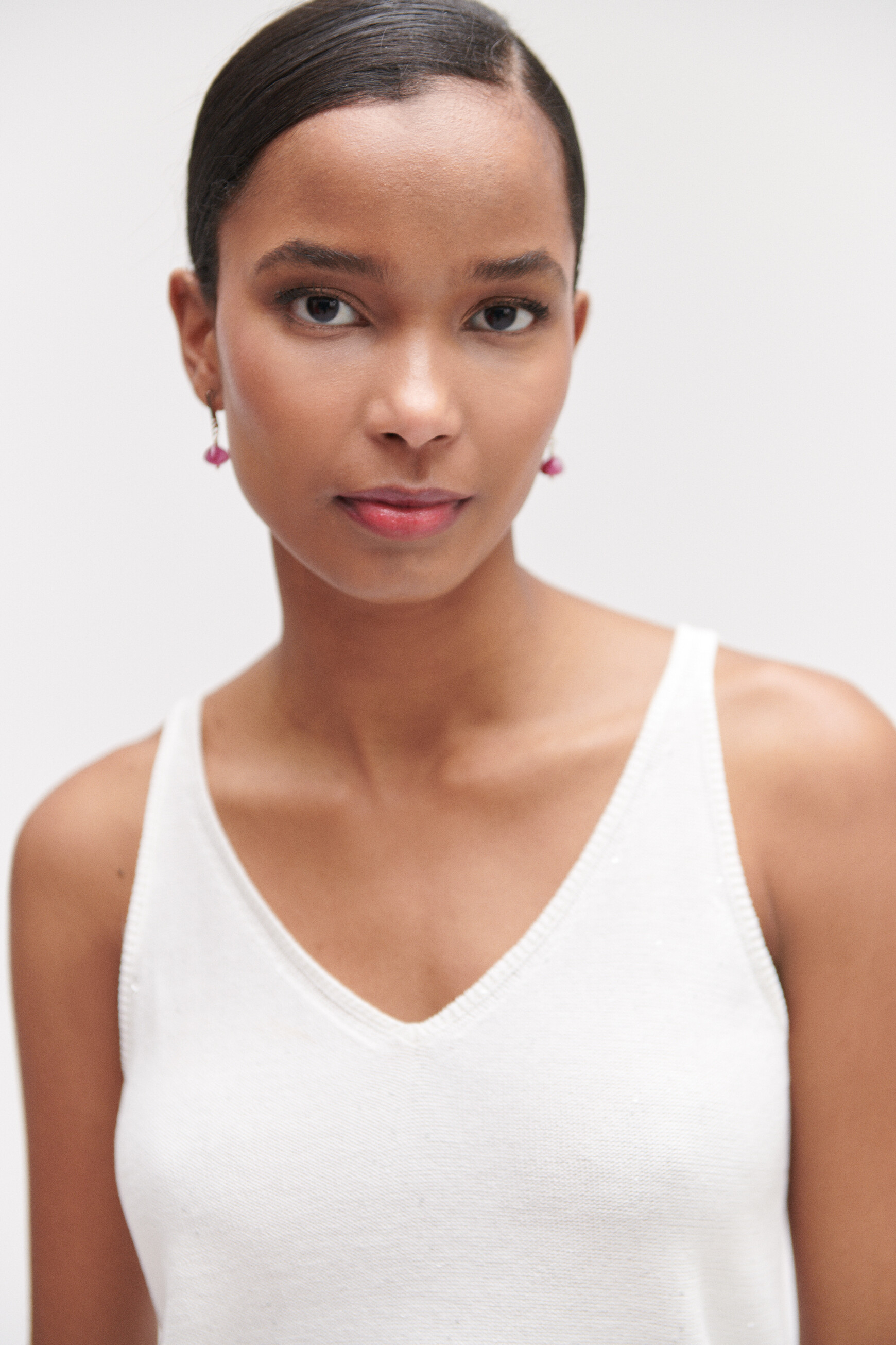debardeur john en maille de coton ivoire femme Débardeur john en maille de coton ivoire femme