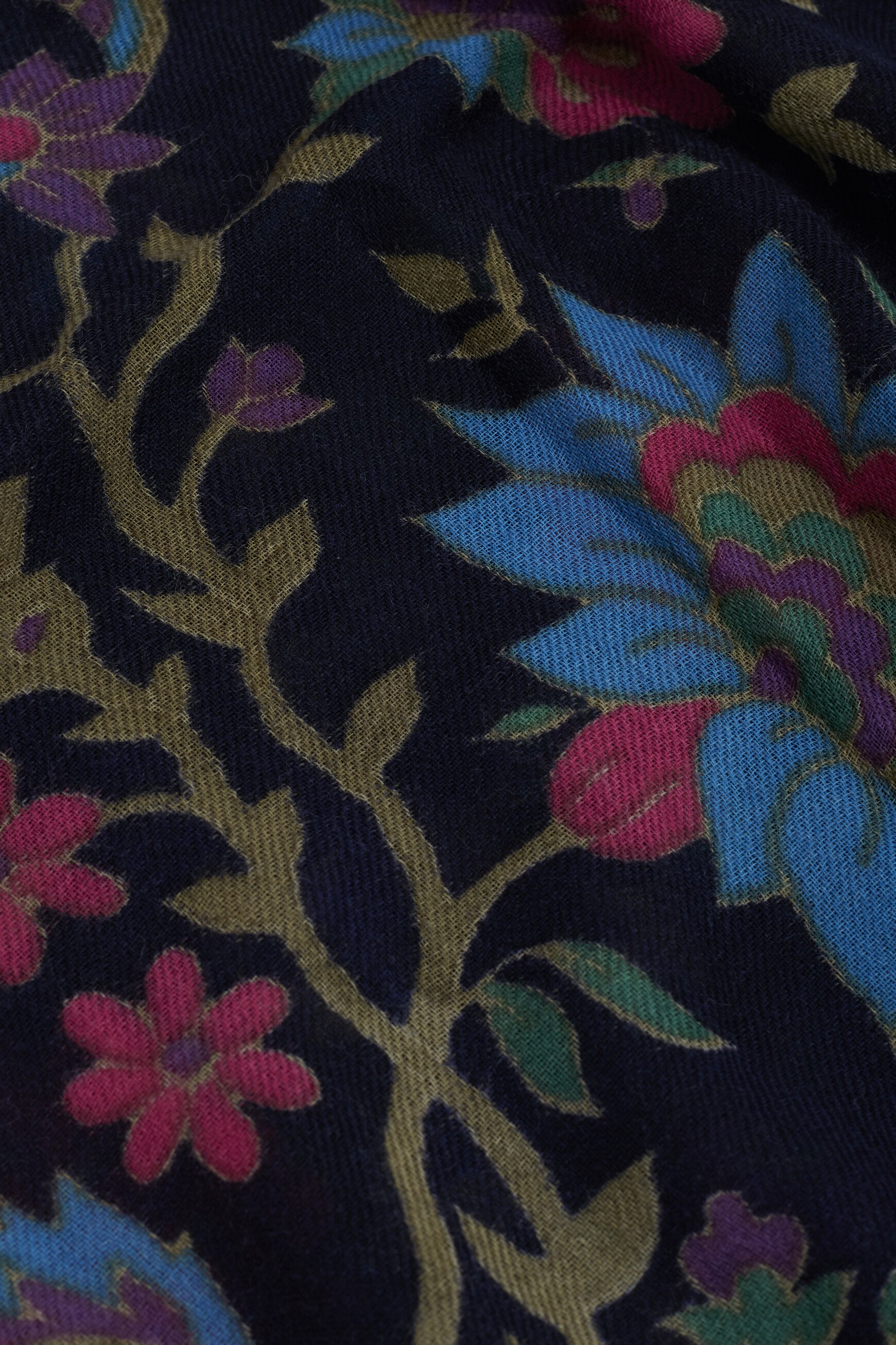 foulard lami bleu marine femme Foulard lami bleu marine femme