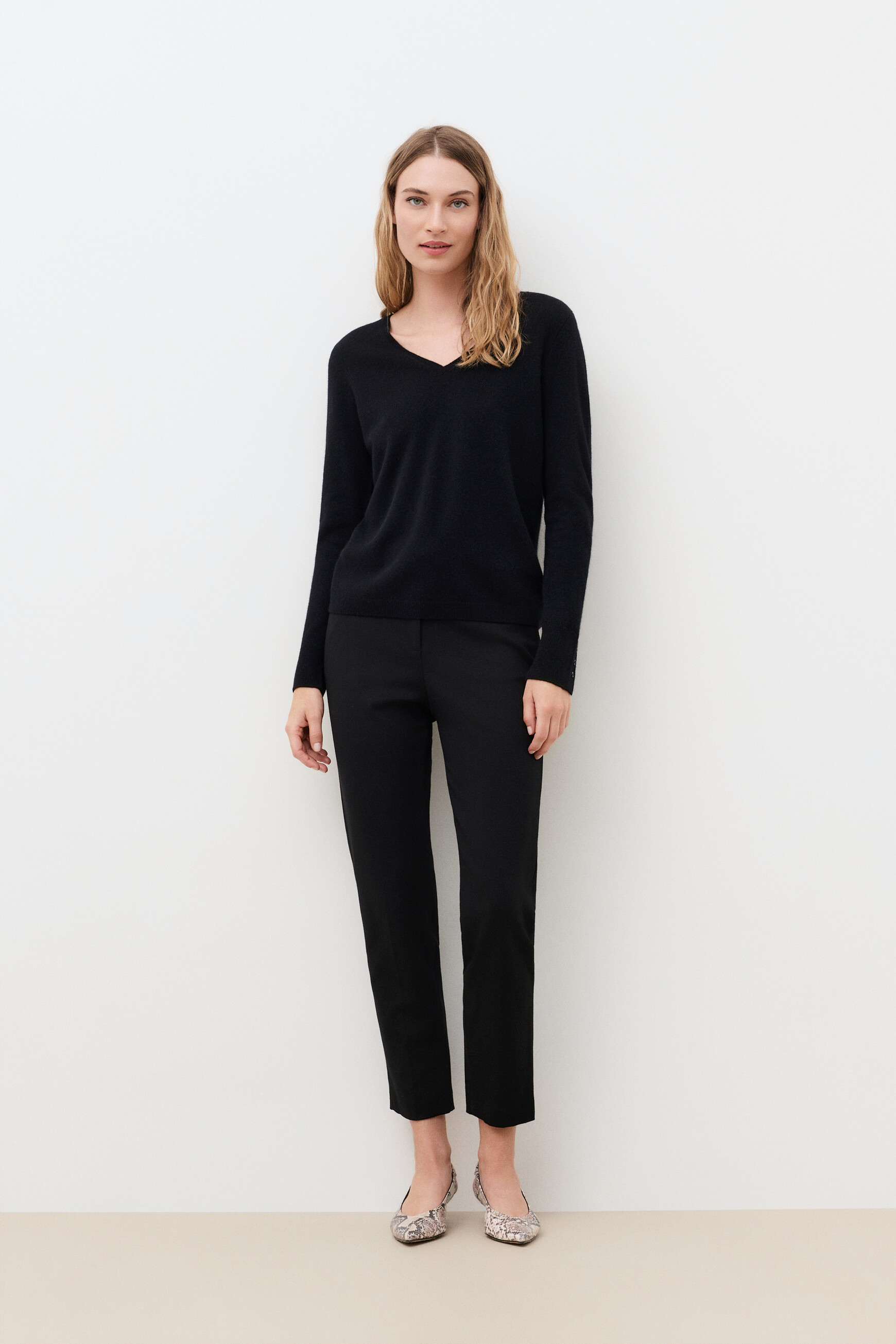 Mvickie sweater 100% cashmere black woman