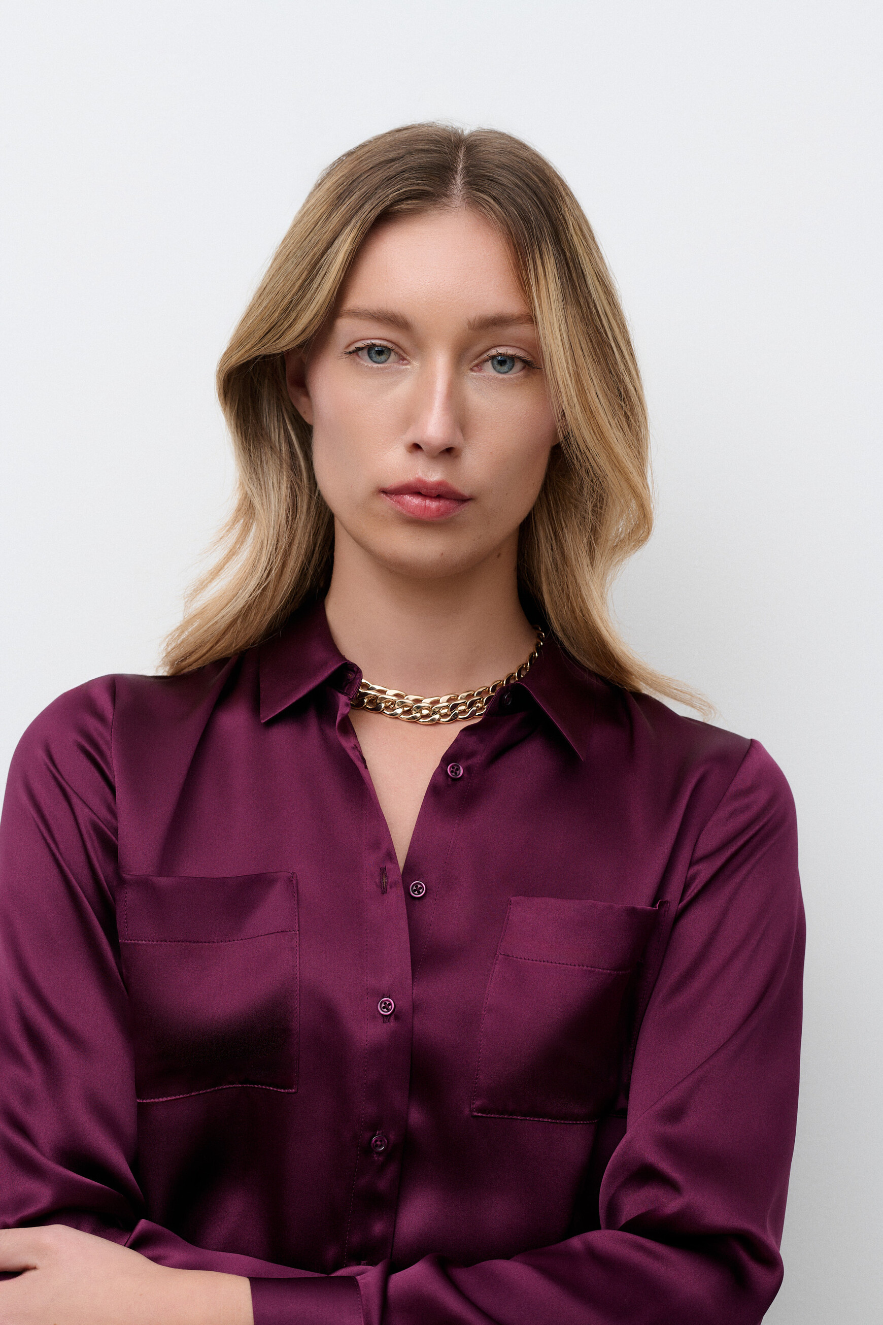 Camisa jeanne b 100% seda ameixa mulher