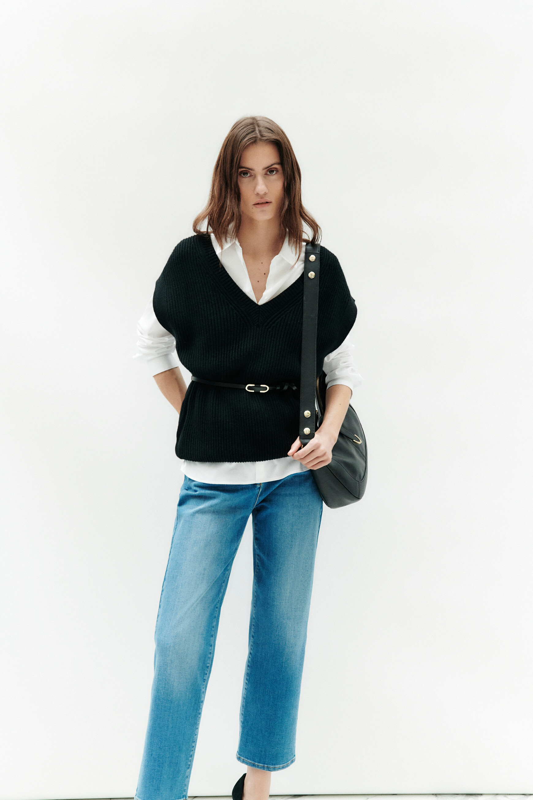 Pull mcurt noir femme